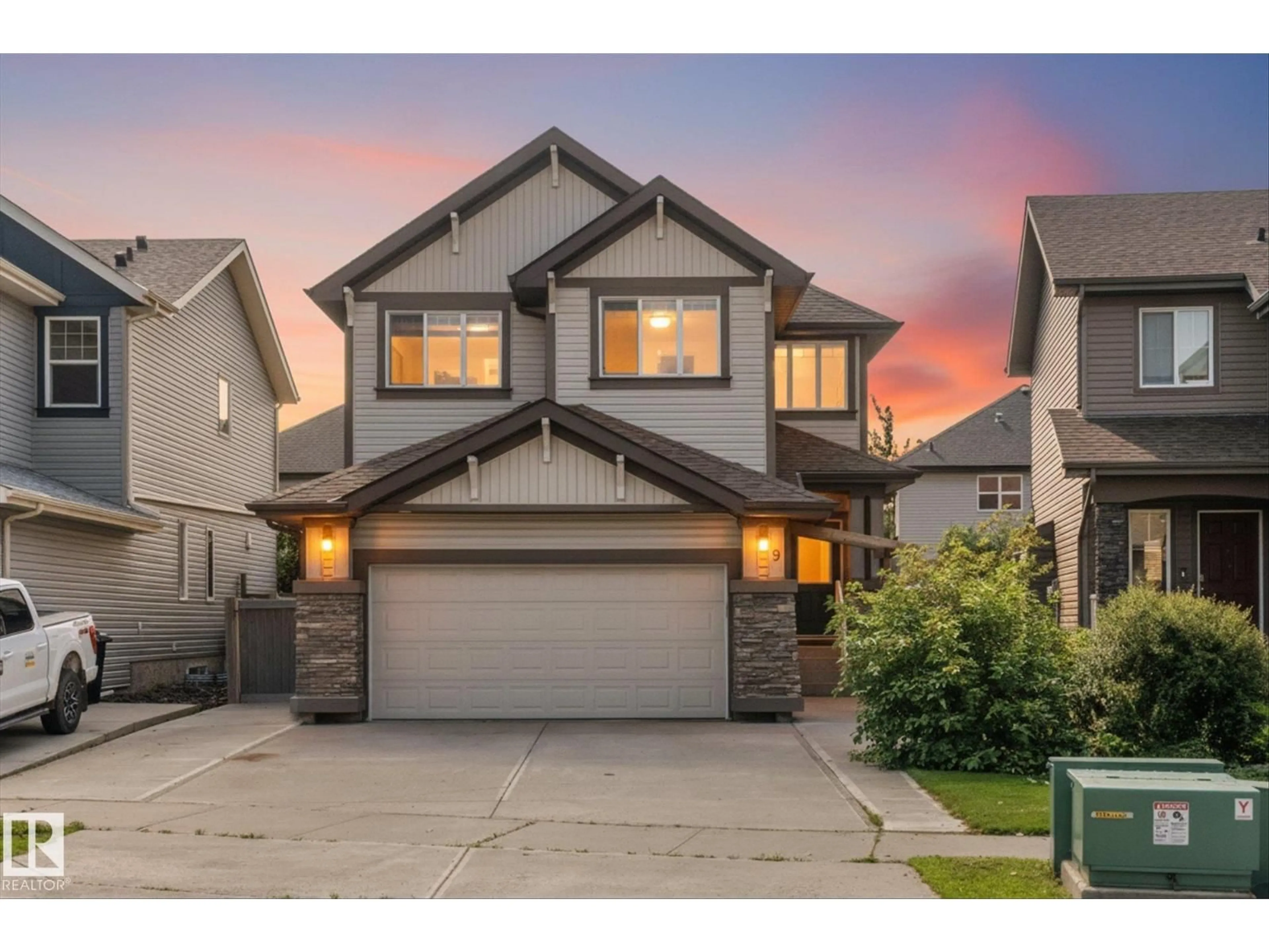 Home with vinyl exterior material, street for 9 BECKER CR, Fort Saskatchewan Alberta T8L0C1