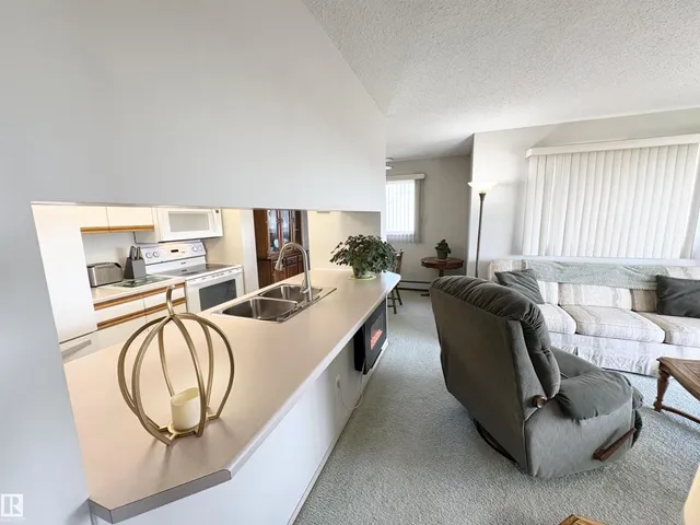4220 - 410 139 AV NW, Edmonton 5