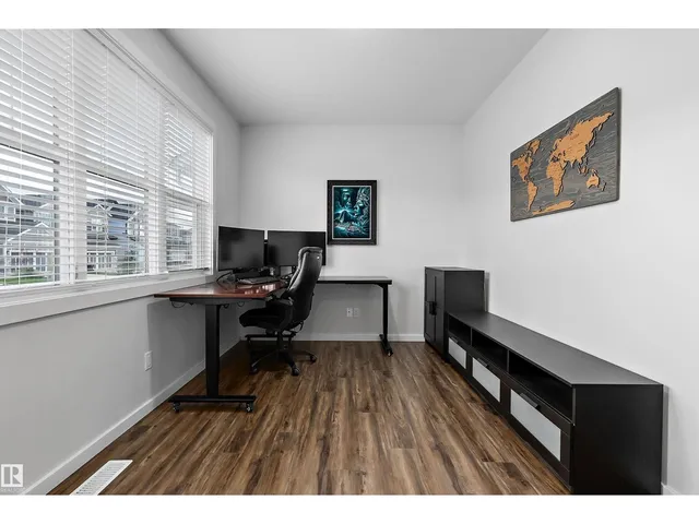 114 STILES BN, Leduc 4