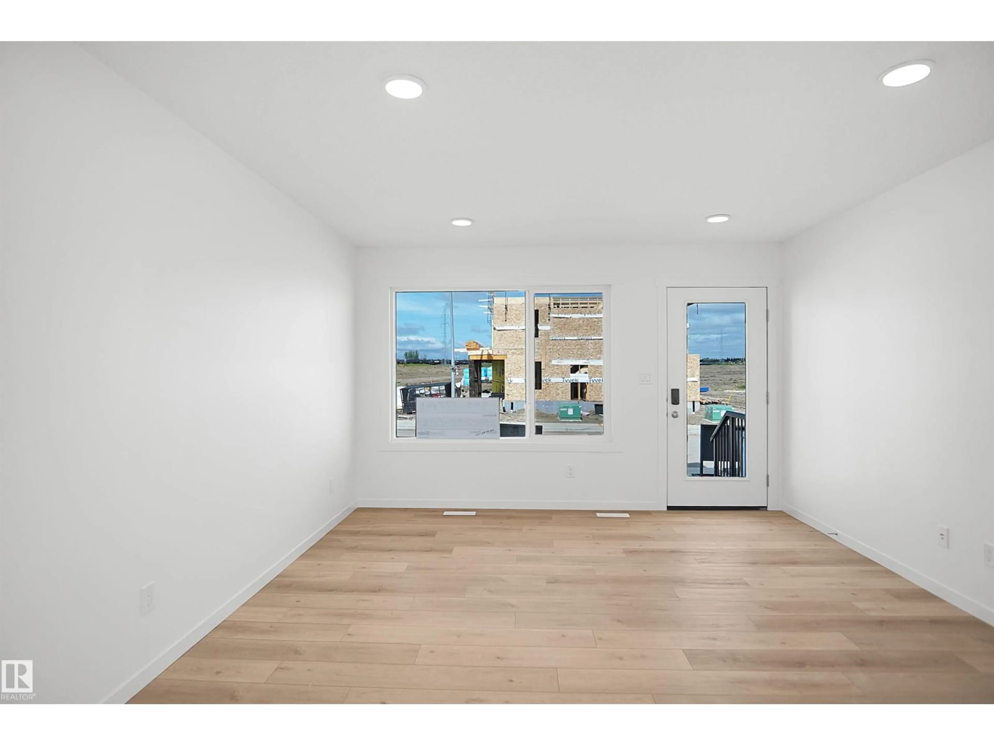 A pic of a room for NE - 505 177 AV, Edmonton Alberta T5Y4K2