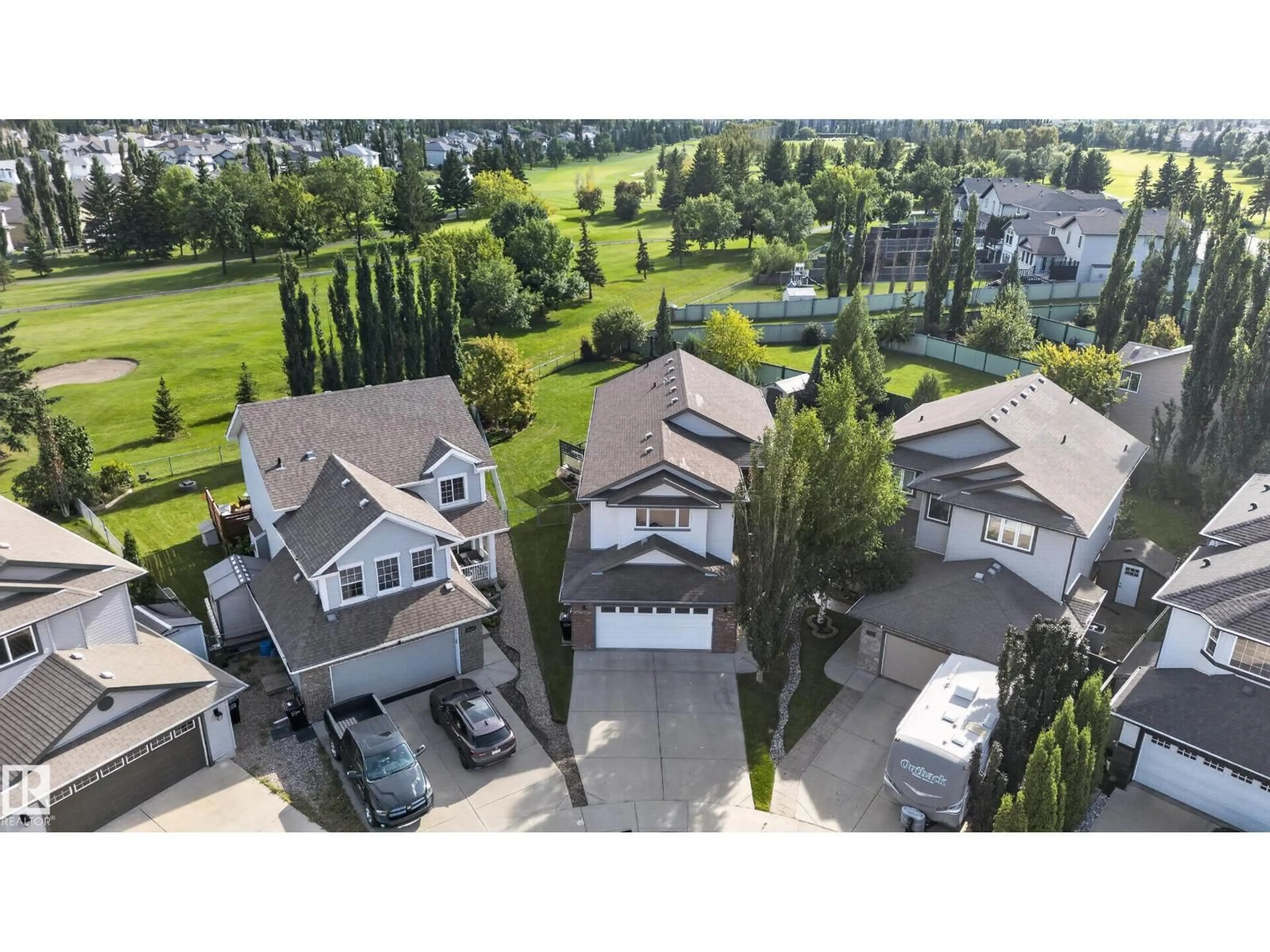 A pic from outside/outdoor area/front of a property/back of a property/a pic from drone, unknown for 20853 92A AV, Edmonton Alberta T5T3Z1