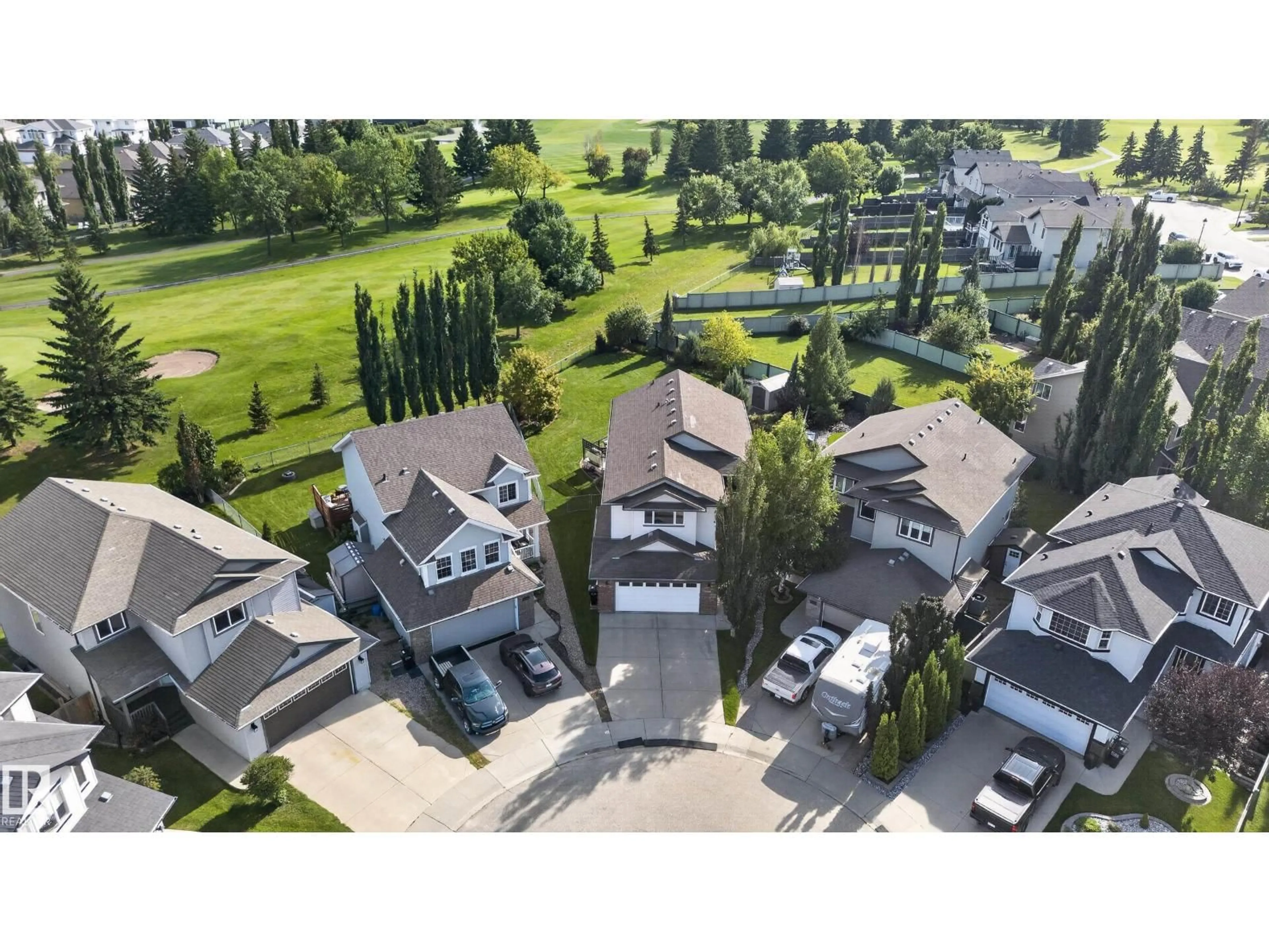 A pic from outside/outdoor area/front of a property/back of a property/a pic from drone, street for 20853 92A AV, Edmonton Alberta T5T3Z1