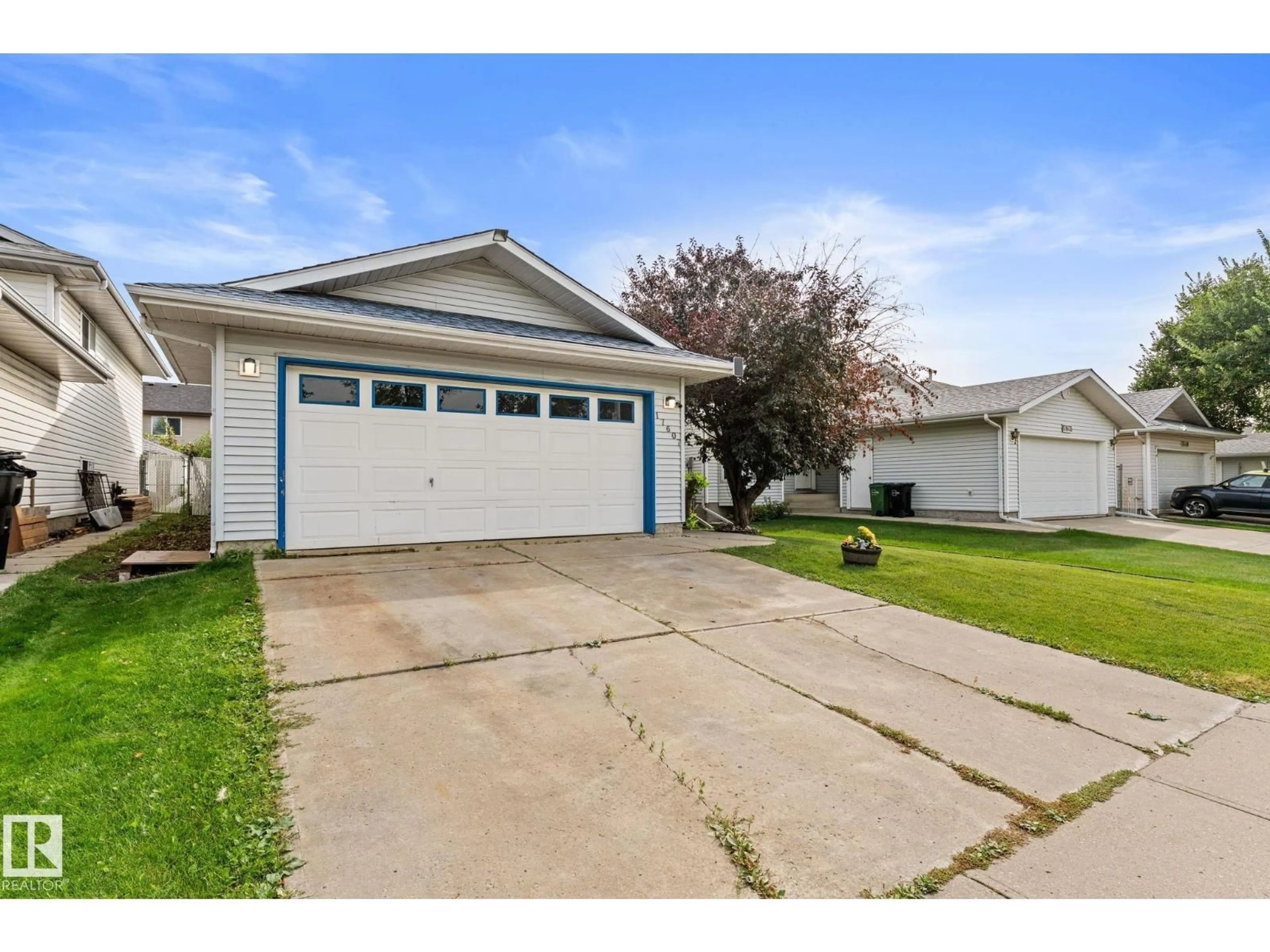 Unknown for 17607 91 ST, Edmonton Alberta T5Z2M1