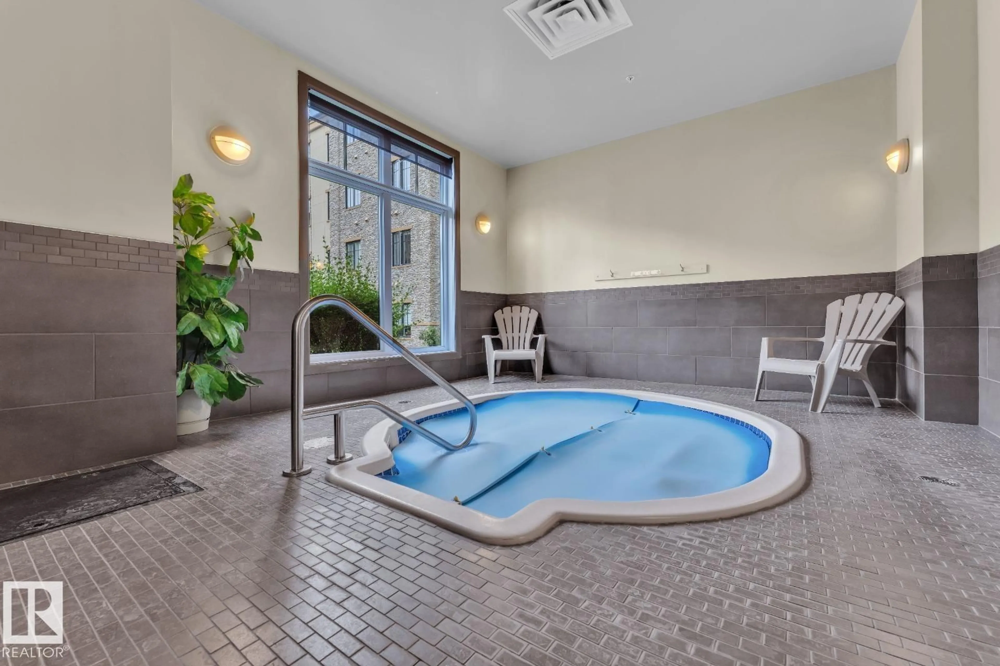 Pool for #105 - 160 MAGRATH RD, Edmonton Alberta T6R3T7