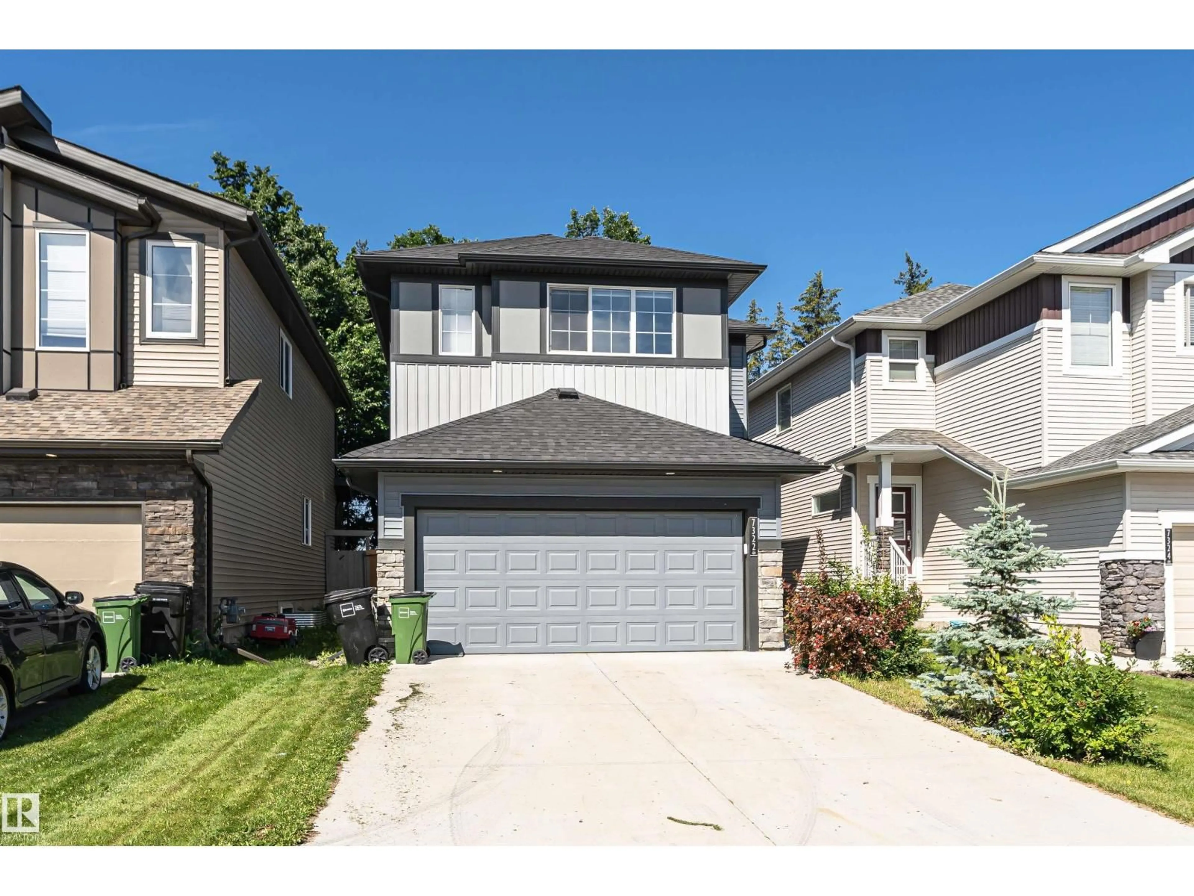 Unknown for 7322 CHIVERS CR, Edmonton Alberta T6W4M1