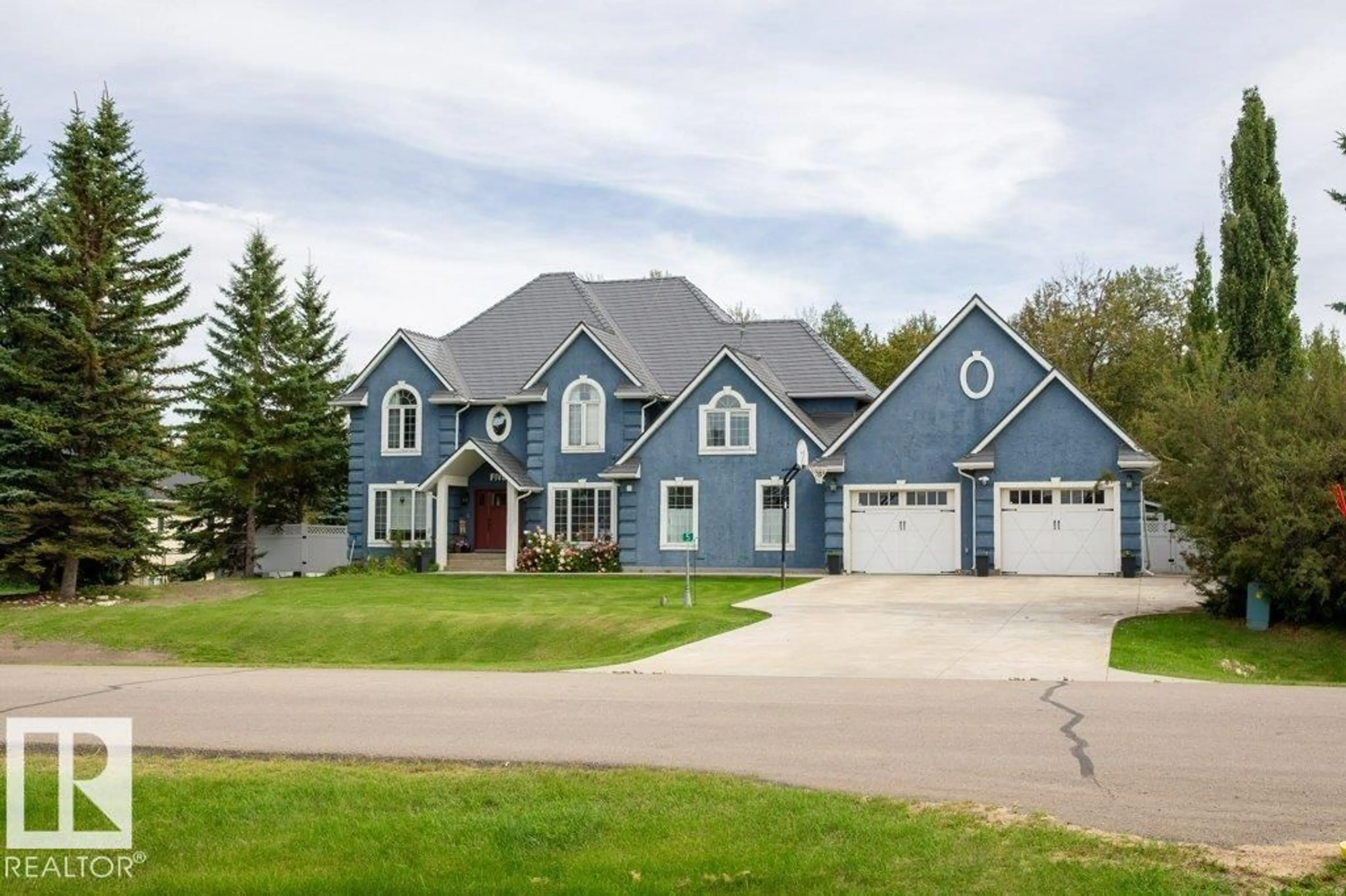Home with vinyl exterior material, street for 5 - 26106 TWP ROAD 532A, Rural Parkland County Alberta T7Y1A3