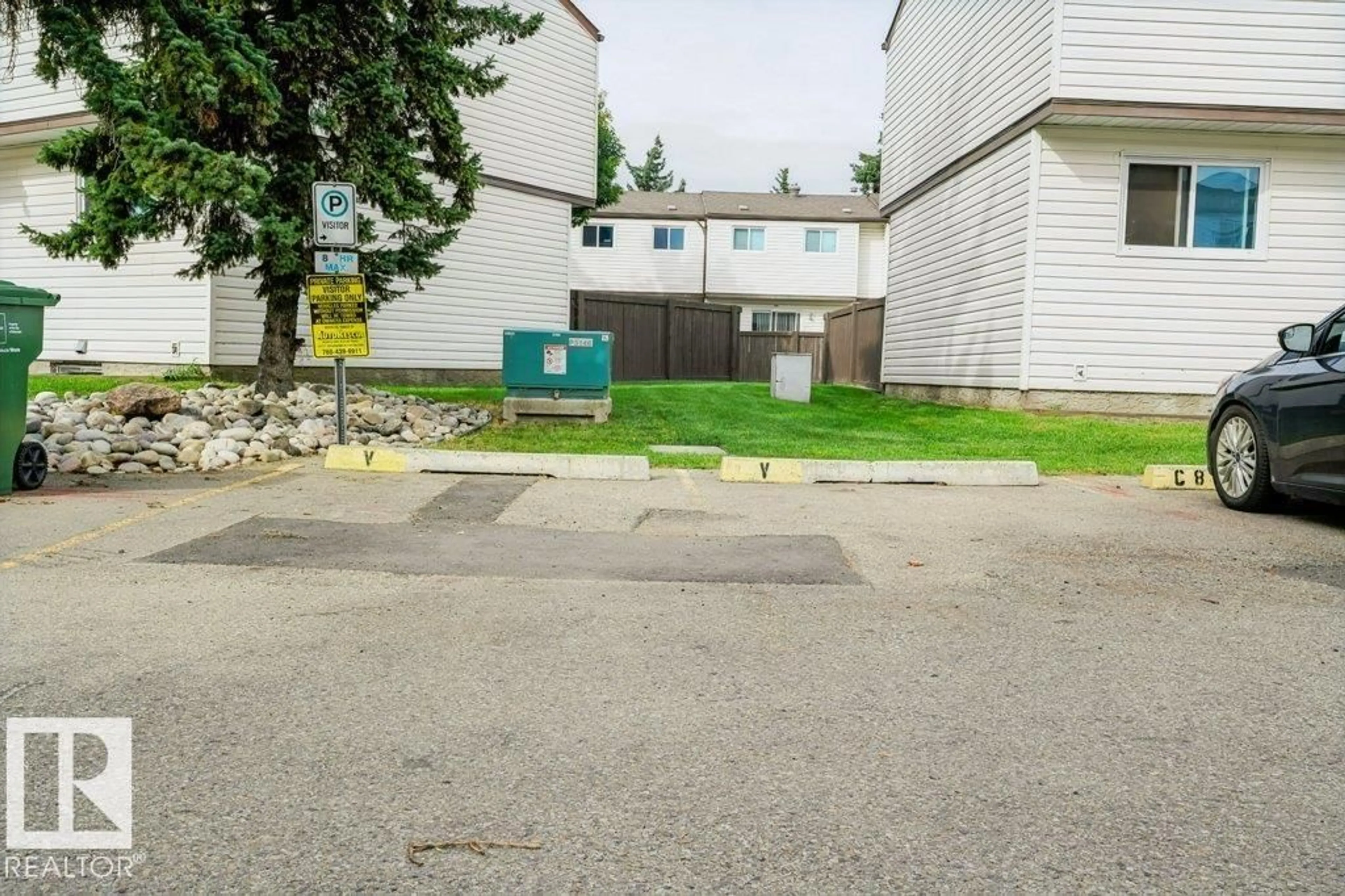 Unknown for 709 CLAREVIEW RD, Edmonton Alberta T5A3S6
