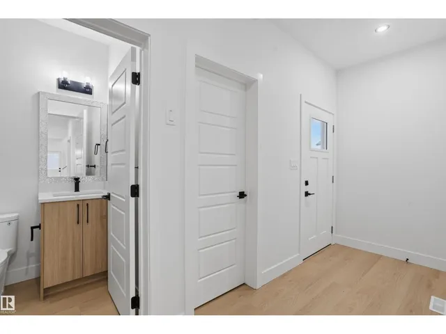 NW - 2411 209 ST, Edmonton 3