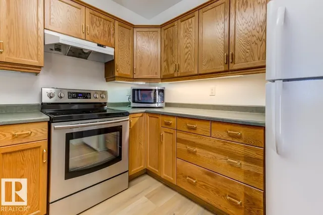 #212 - 8912 156 ST, Edmonton 3