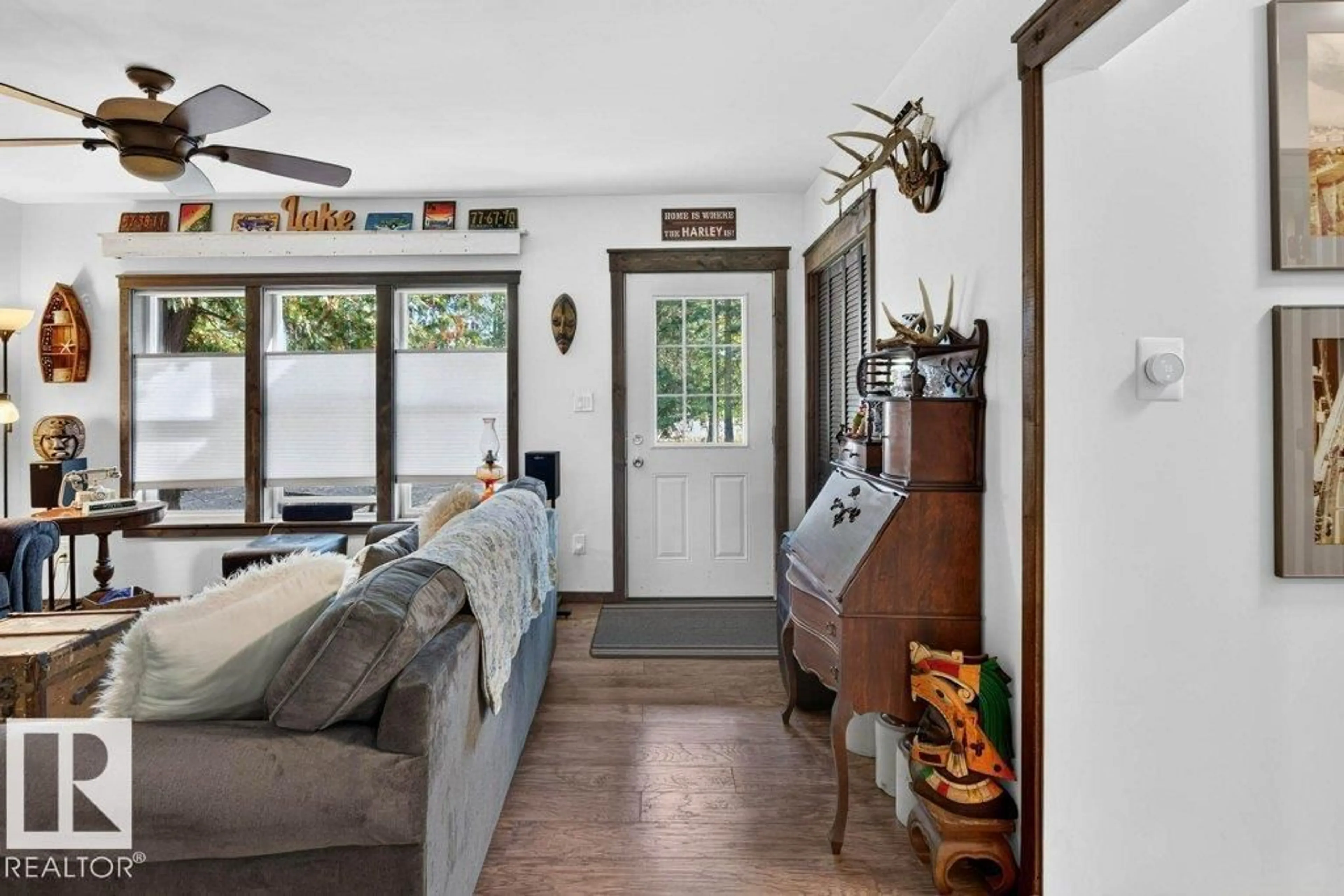 Indoor entryway for #164 164 - 11502 TWP ROAD 604, Rural St. Paul County Alberta T0A0N0