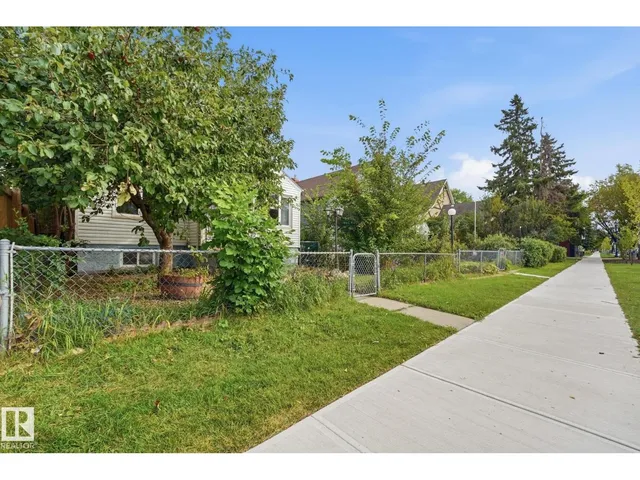 10917 96 ST, Edmonton 2