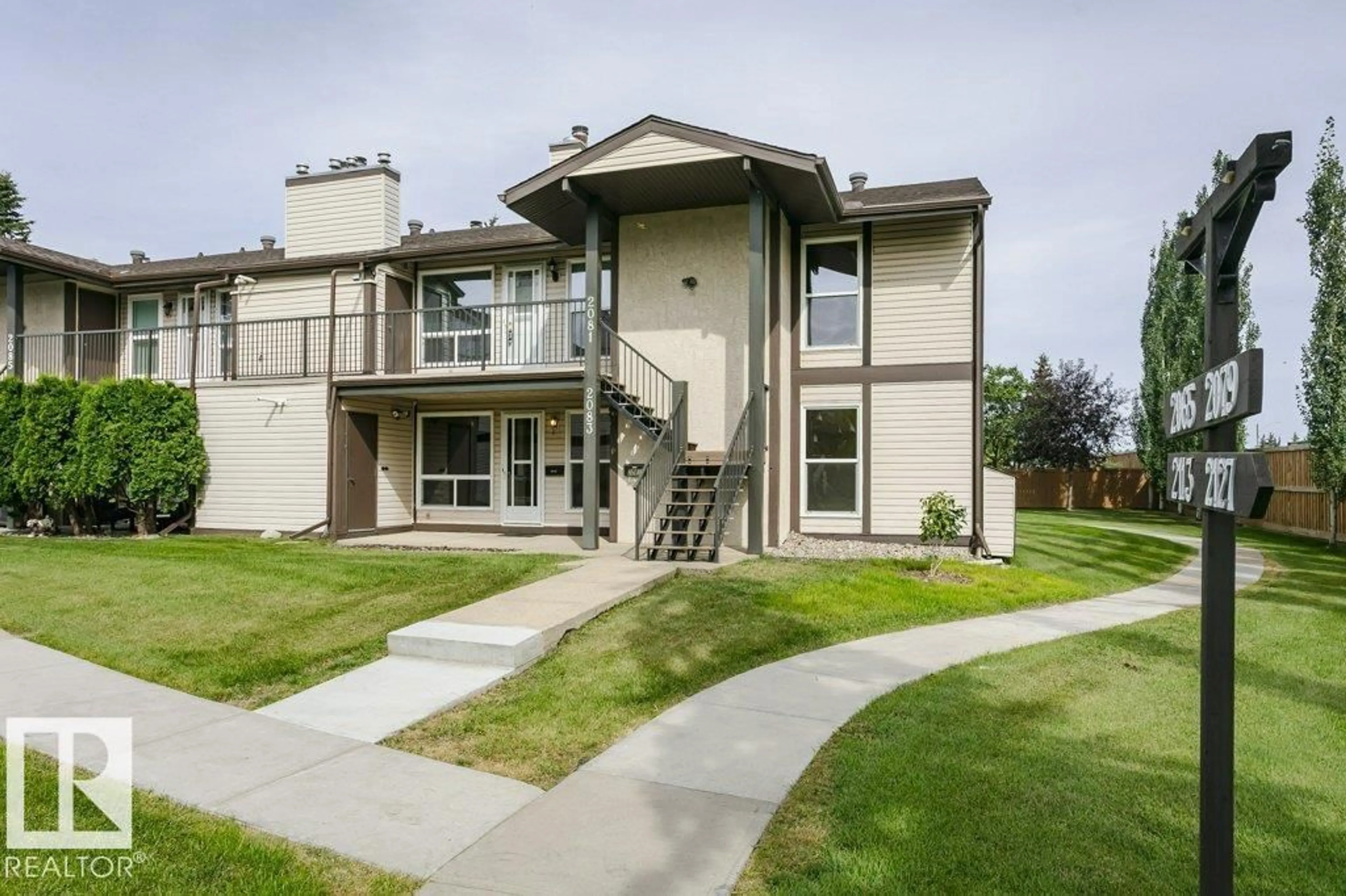 Unknown for 2083 SADDLEBACK RD, Edmonton Alberta T6J4T4