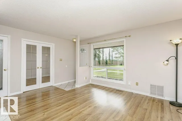 2083 SADDLEBACK RD, Edmonton 2