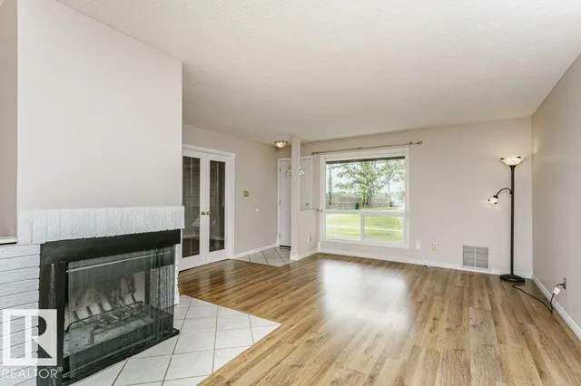 2083 SADDLEBACK RD, Edmonton 4
