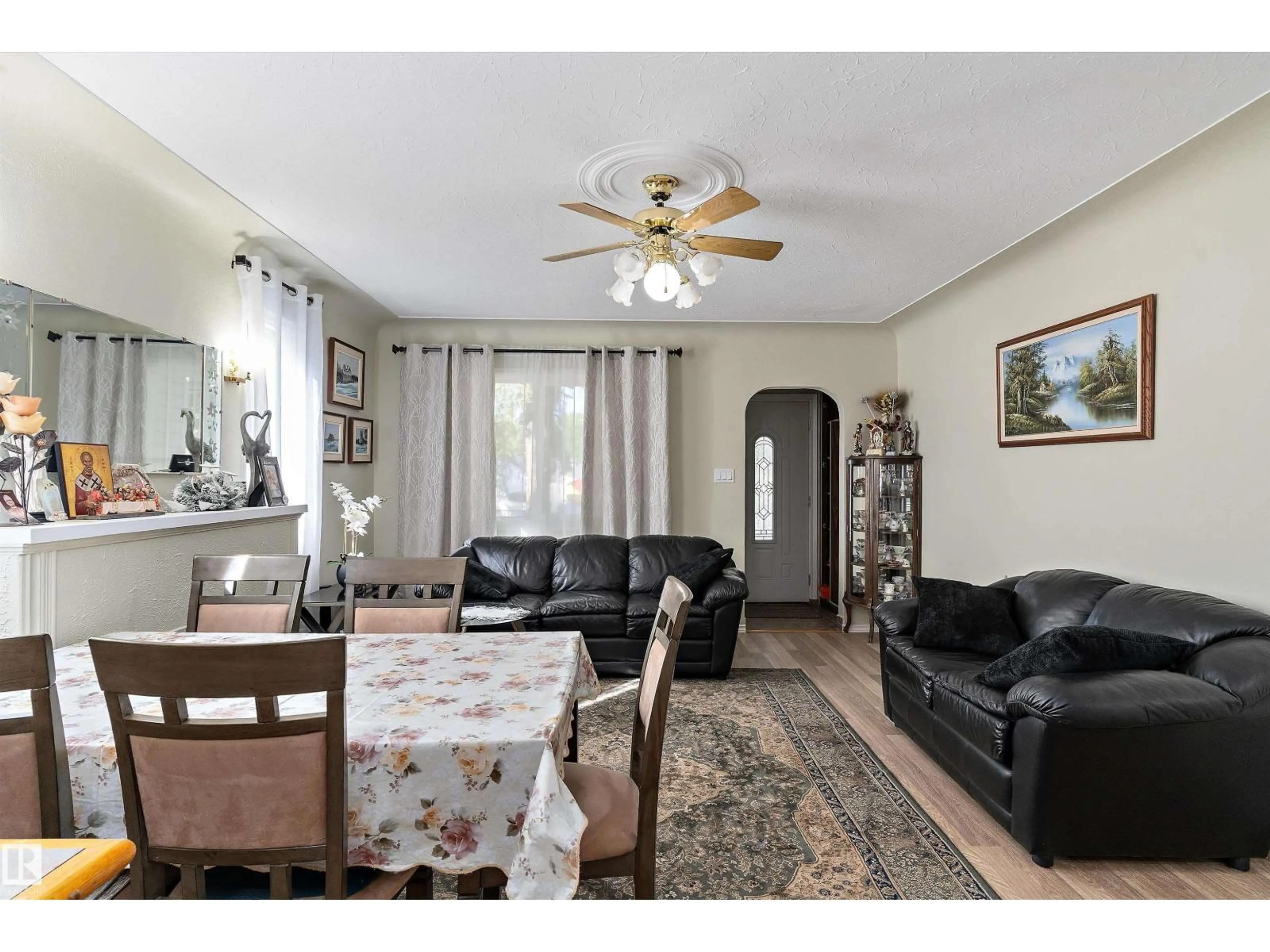 Living room with furniture, unknown for 11911 70 ST NW, Edmonton Alberta T5B1V1