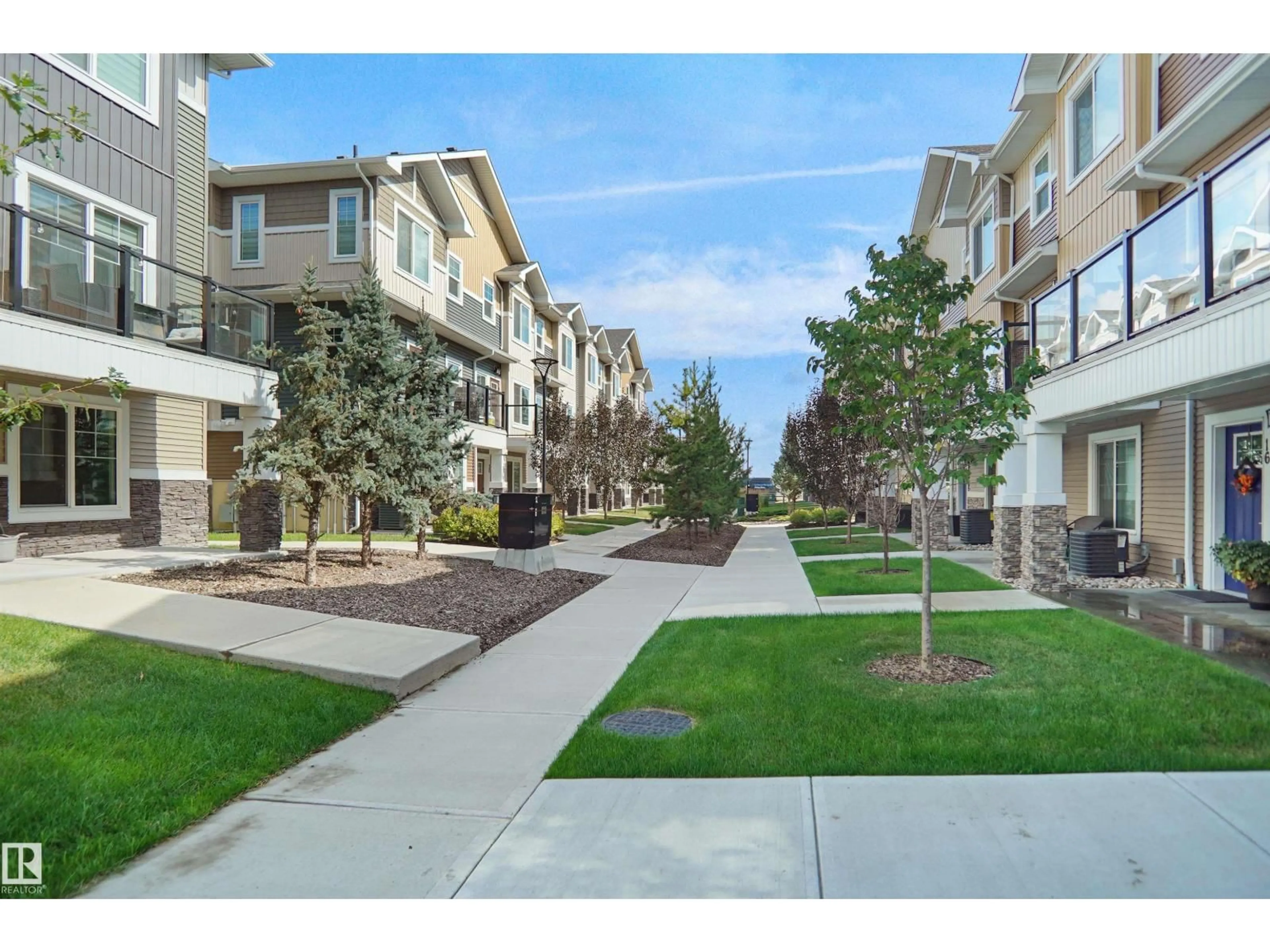 Unknown for #15 - 230 EDGEMONT RD, Edmonton Alberta T6M0Y8