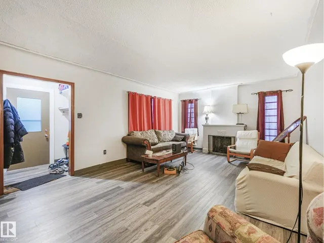NW - 10948 108 ST, Edmonton 5