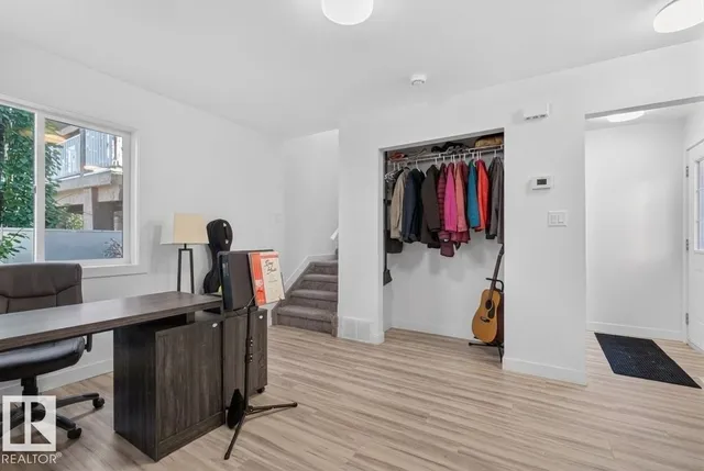 10726 107 ST, Edmonton 5