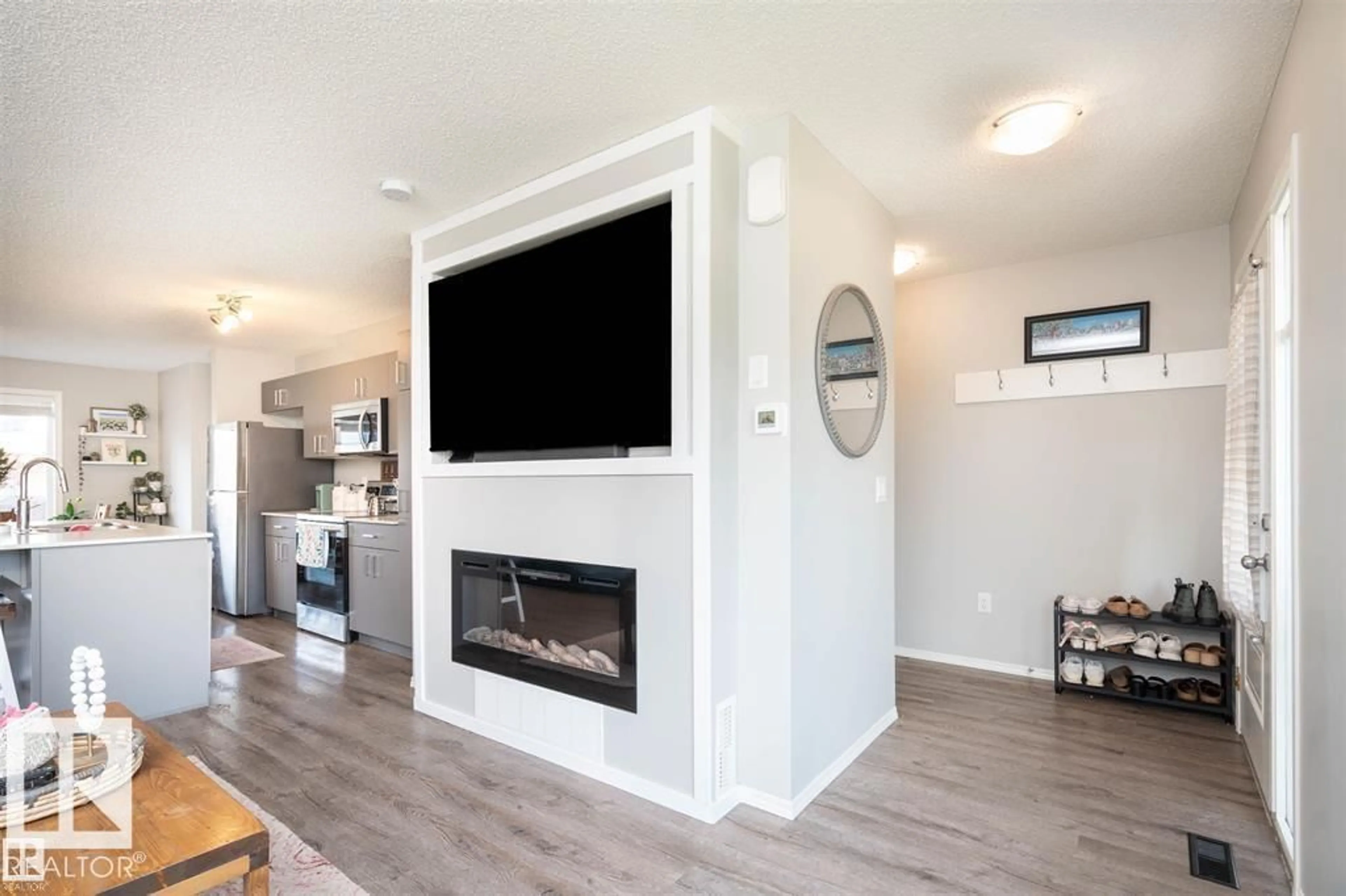 Home theater for 3040 CHECKNITA WY, Edmonton Alberta T6W3X8