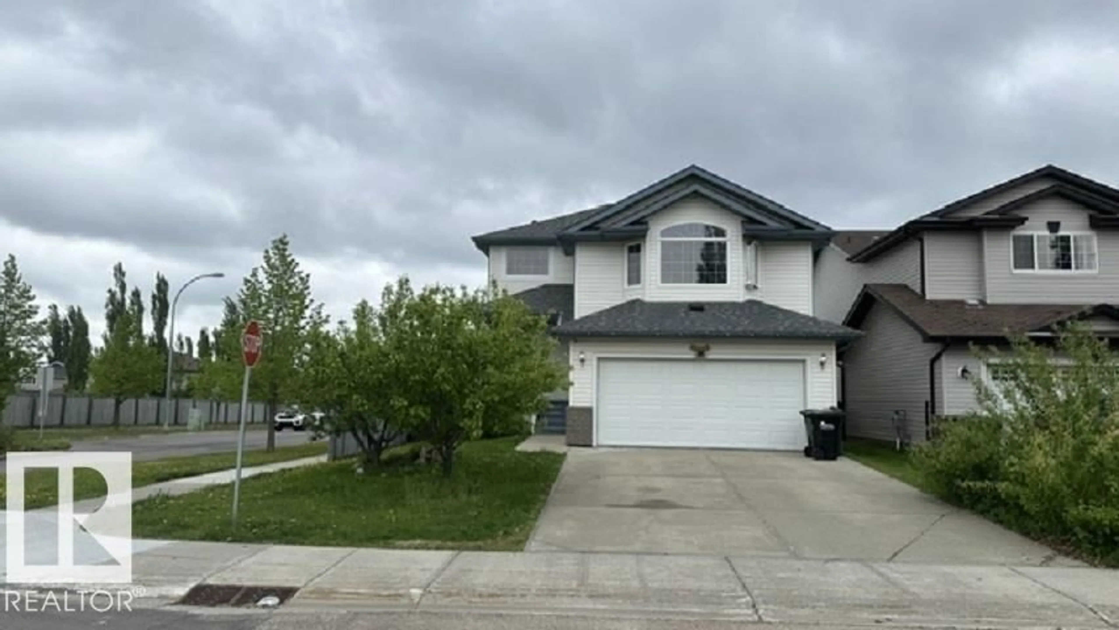 Unknown for 201 FOXBORO CV, Sherwood Park Alberta T8A6N8