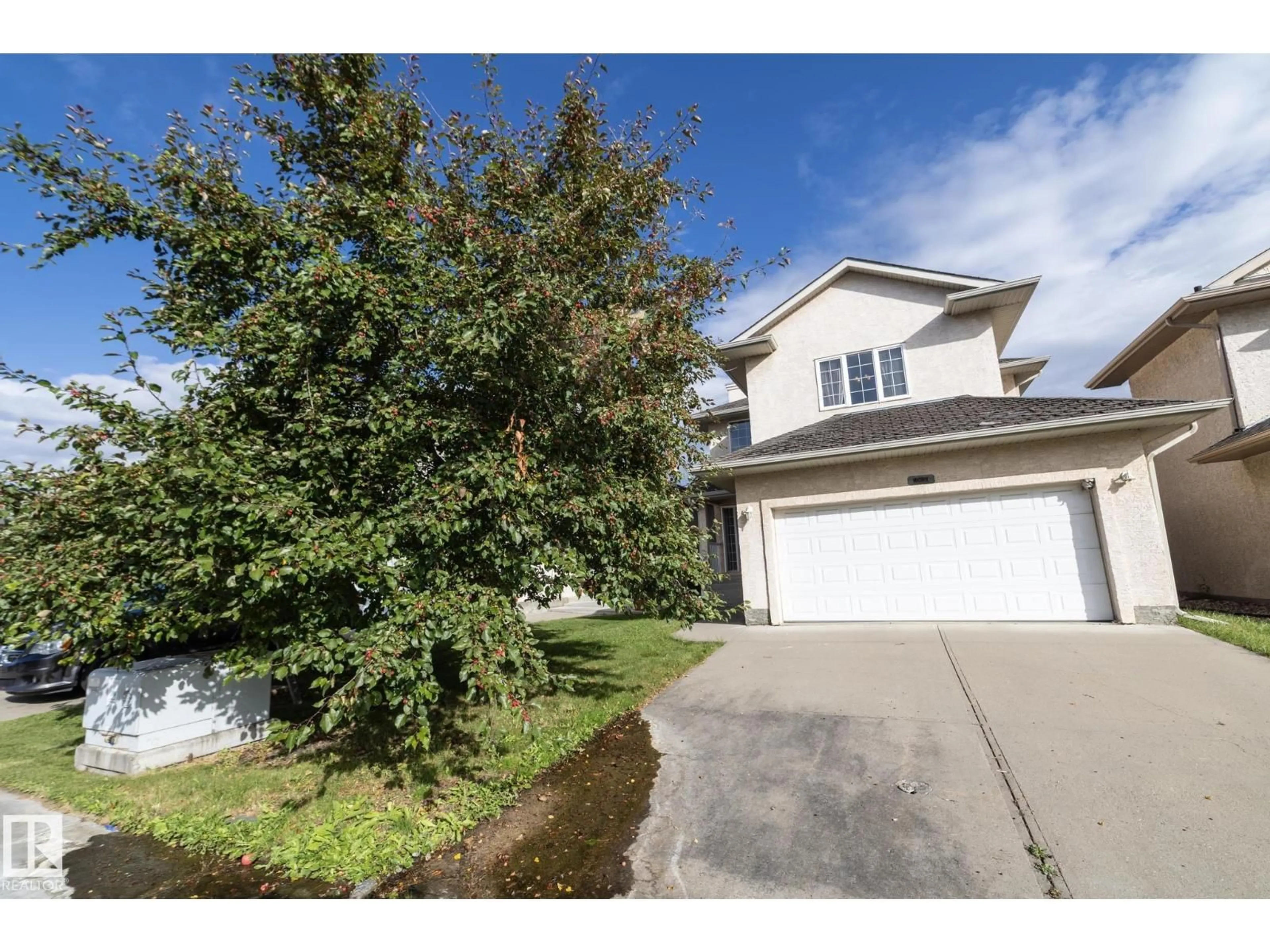 Unknown for 10620 183 AV, Edmonton Alberta T5X6G5
