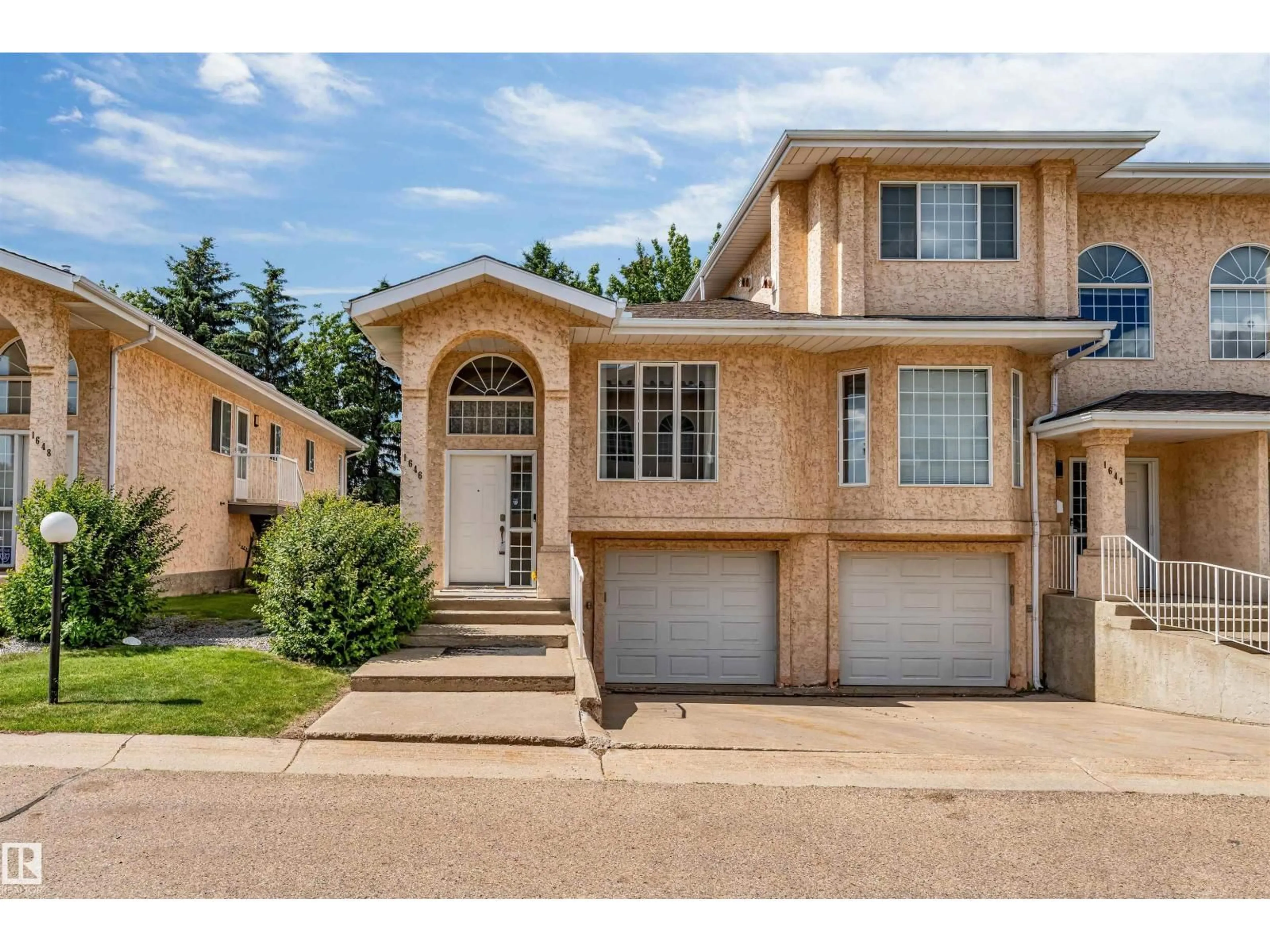 Unknown for 1646 JAMHA RD, Edmonton Alberta T6L6V7