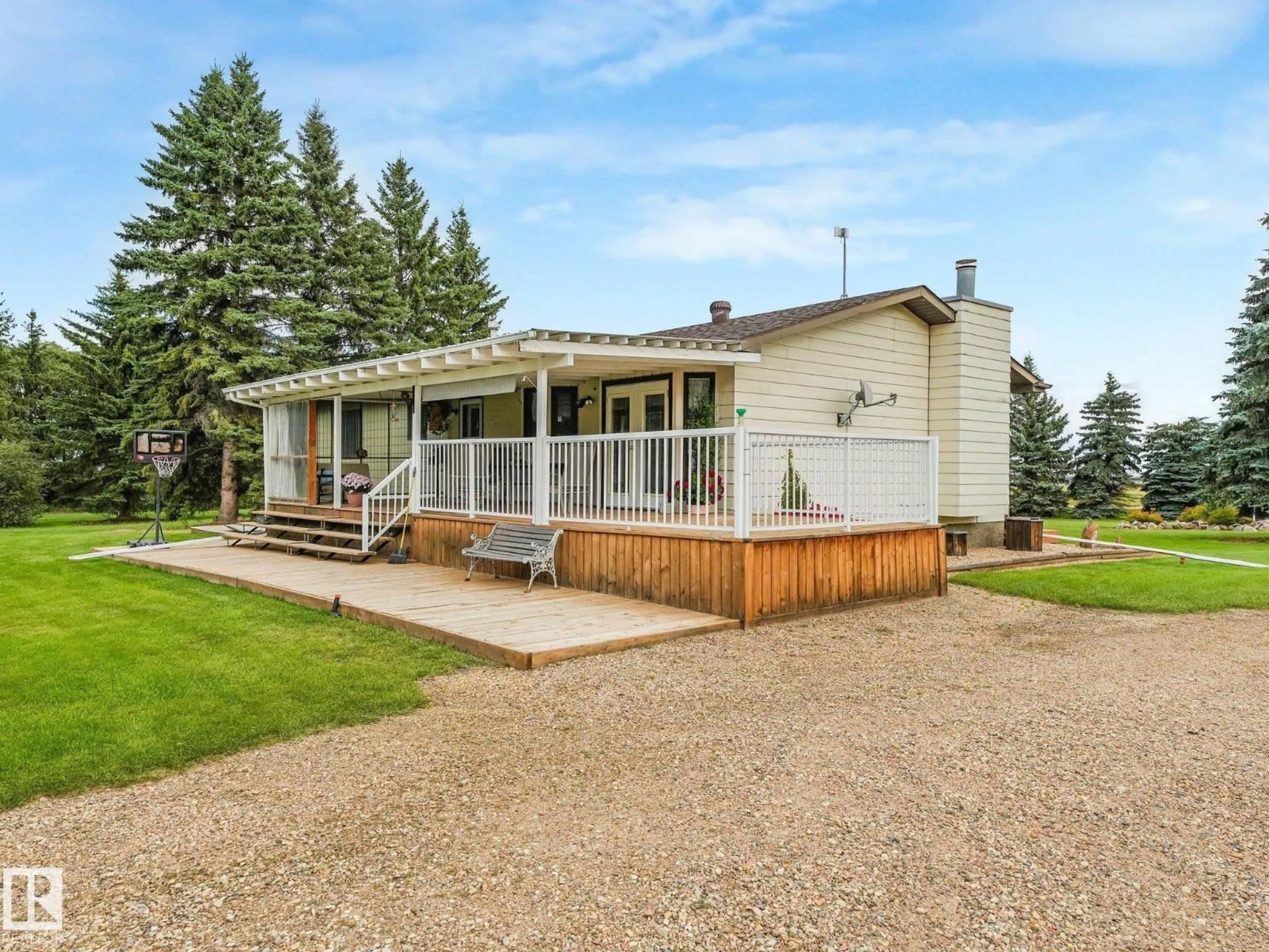 Unknown for 59402 RR 220, Rural Thorhild County Alberta T0A3J0