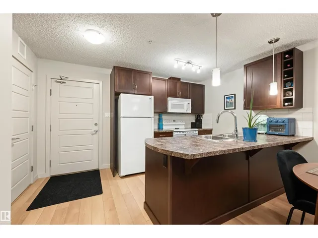 158 - 7805 71 ST, Edmonton 3