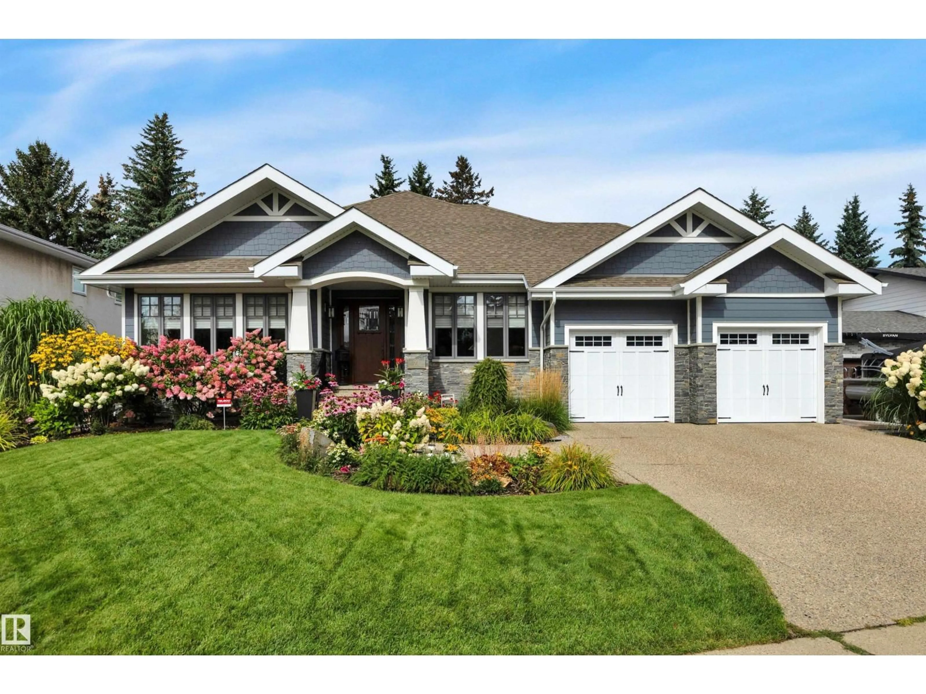 Home with vinyl exterior material, street for 99 BRANDER DR, Edmonton Alberta T6H4X5