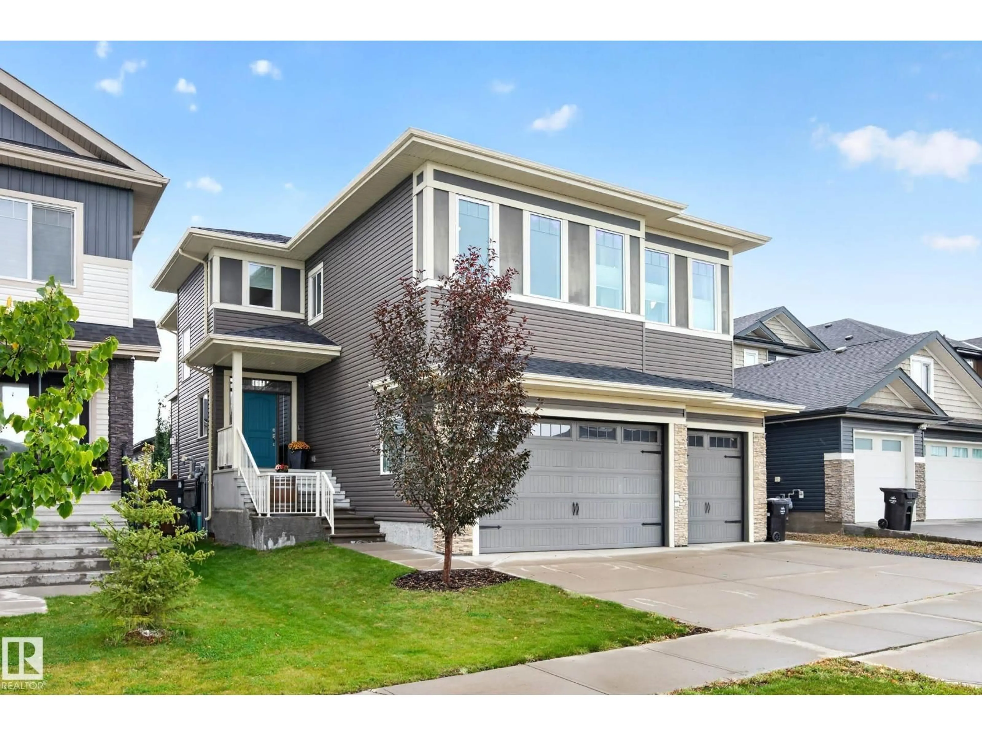 Home with vinyl exterior material, street for 94 WESTLIN DR, Leduc Alberta T9E0N6