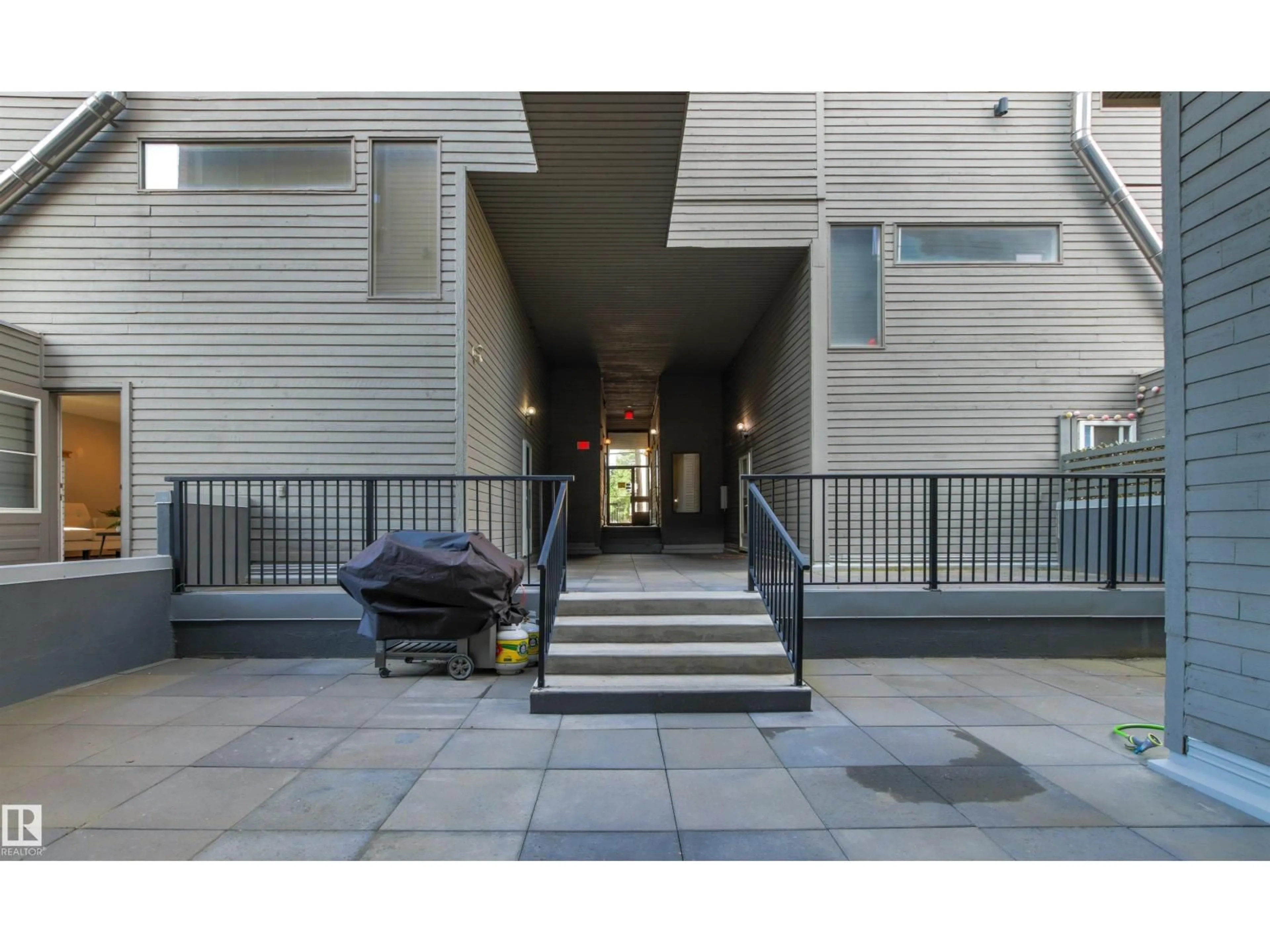 Unknown for #7 - 10032 113 ST, Edmonton Alberta T5K1N8