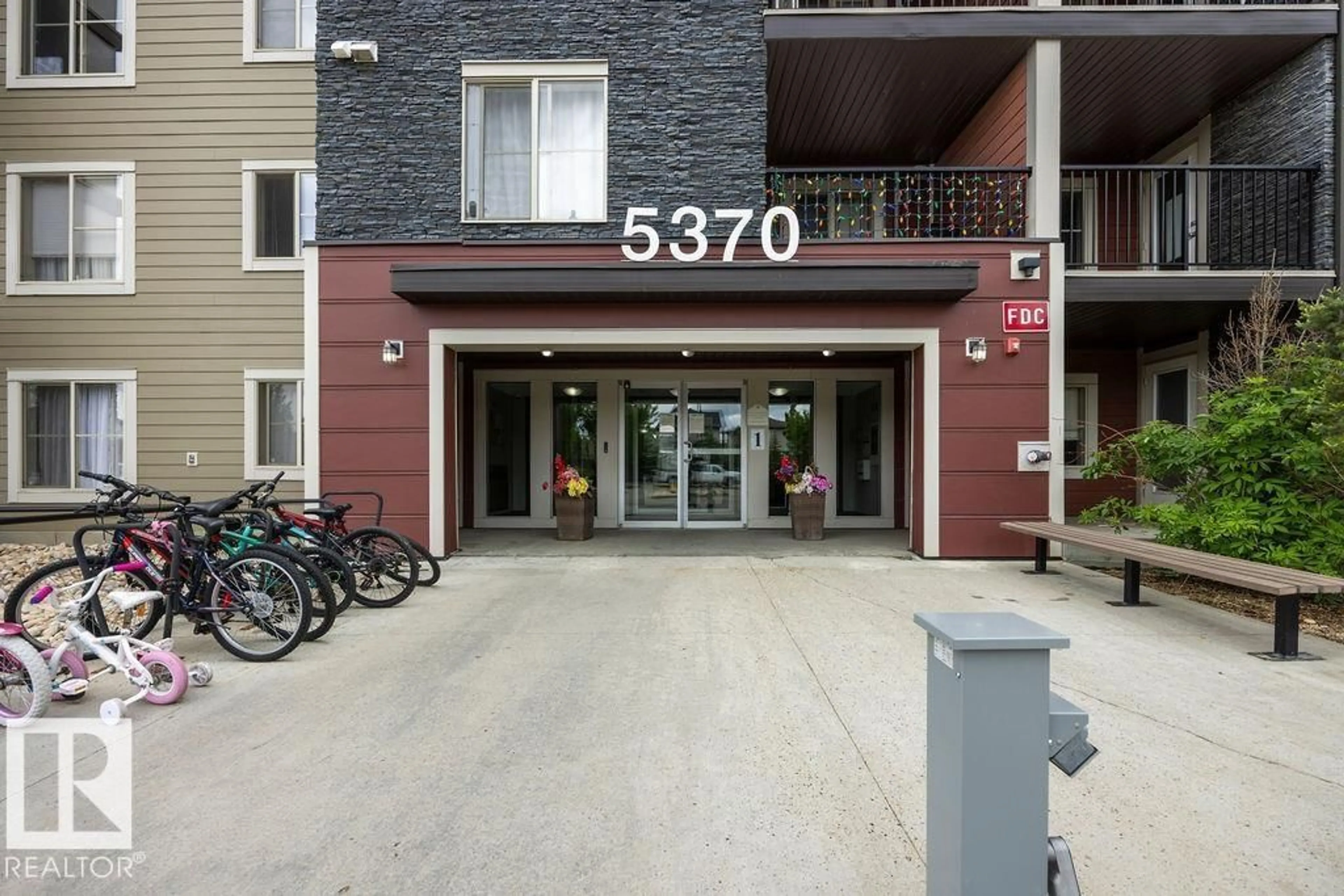 Unknown for 5370 - 210 CHAPPELLE RD, Edmonton Alberta T6W3L5