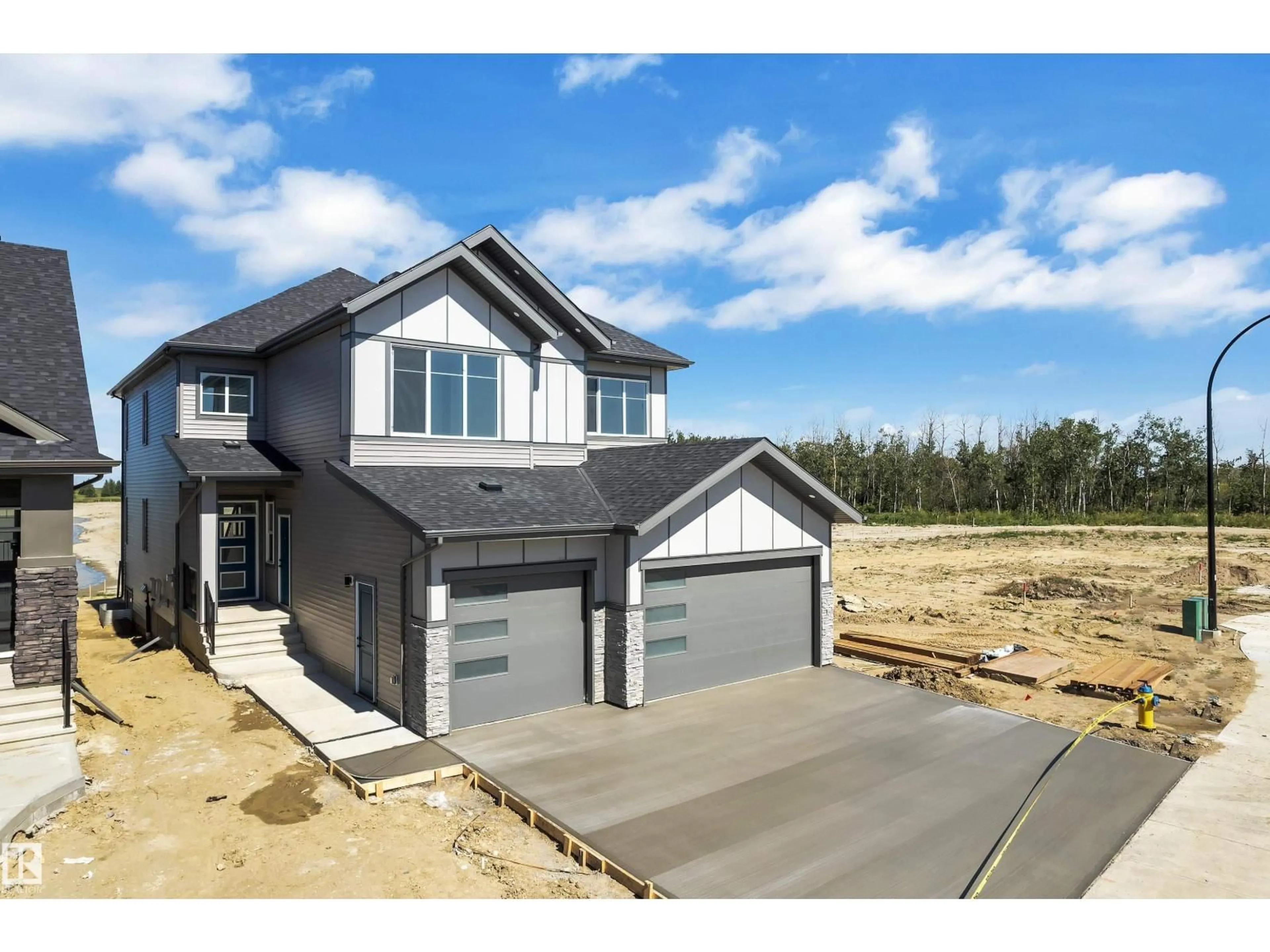 Unknown for 266 FALCON CRESCENT, Leduc Alberta T9E1V2
