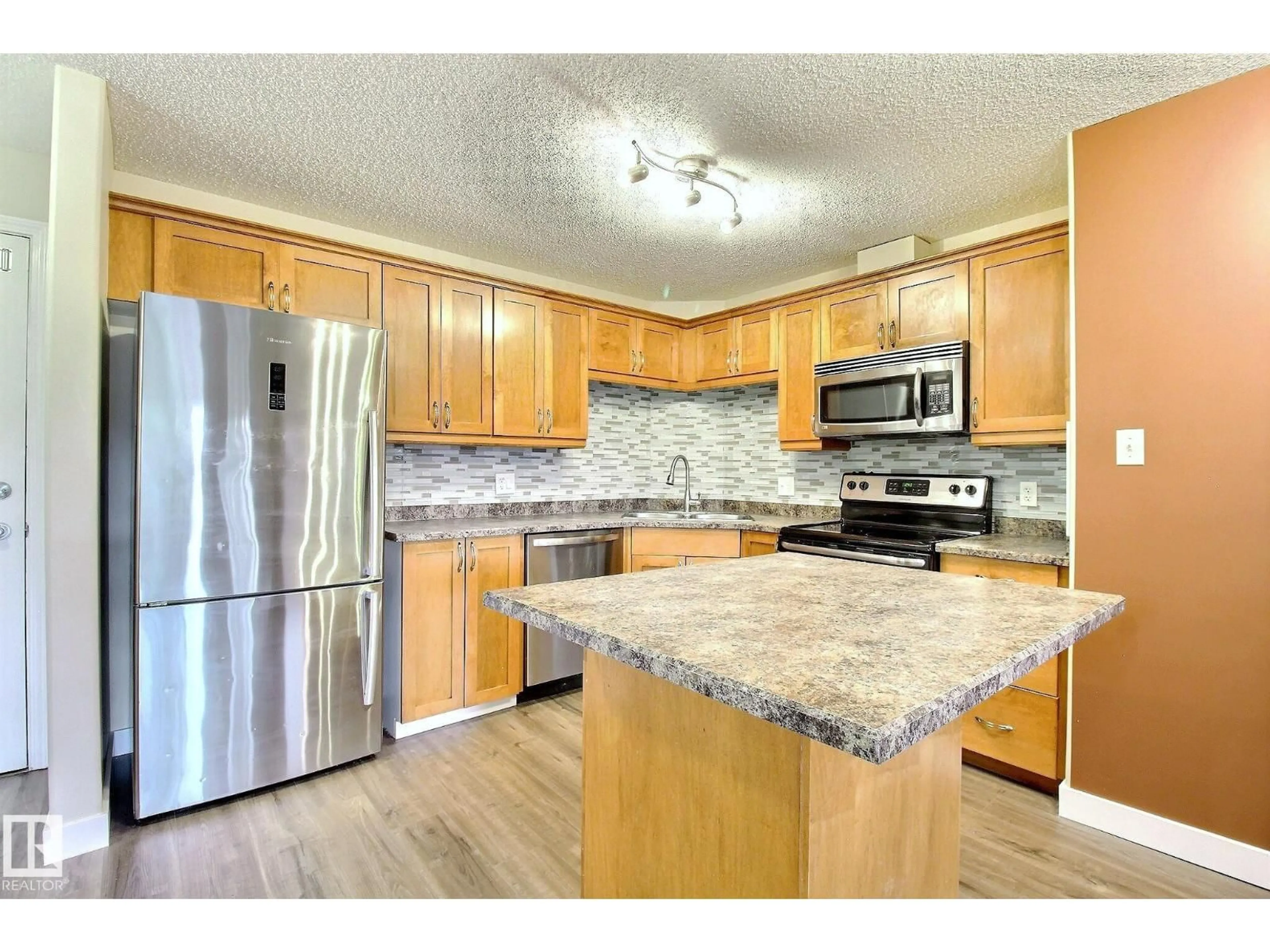 Standard kitchen, unknown for #1122 - 1122 CLAREVIEW STATION DR DR, Edmonton Alberta T5Y0E6