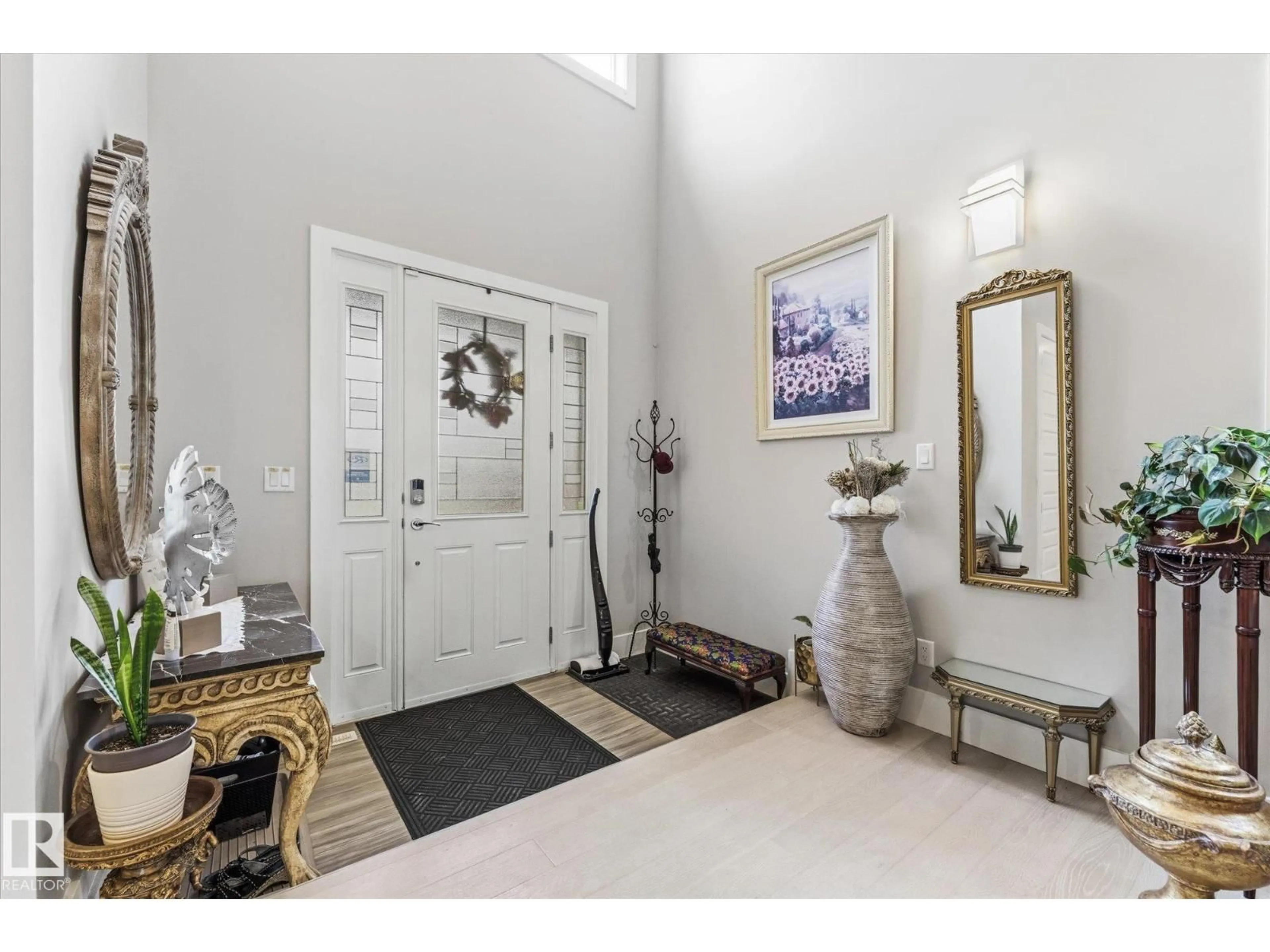 Indoor foyer for 4 LAKESHORE CV, Beaumont Alberta T4X0J2