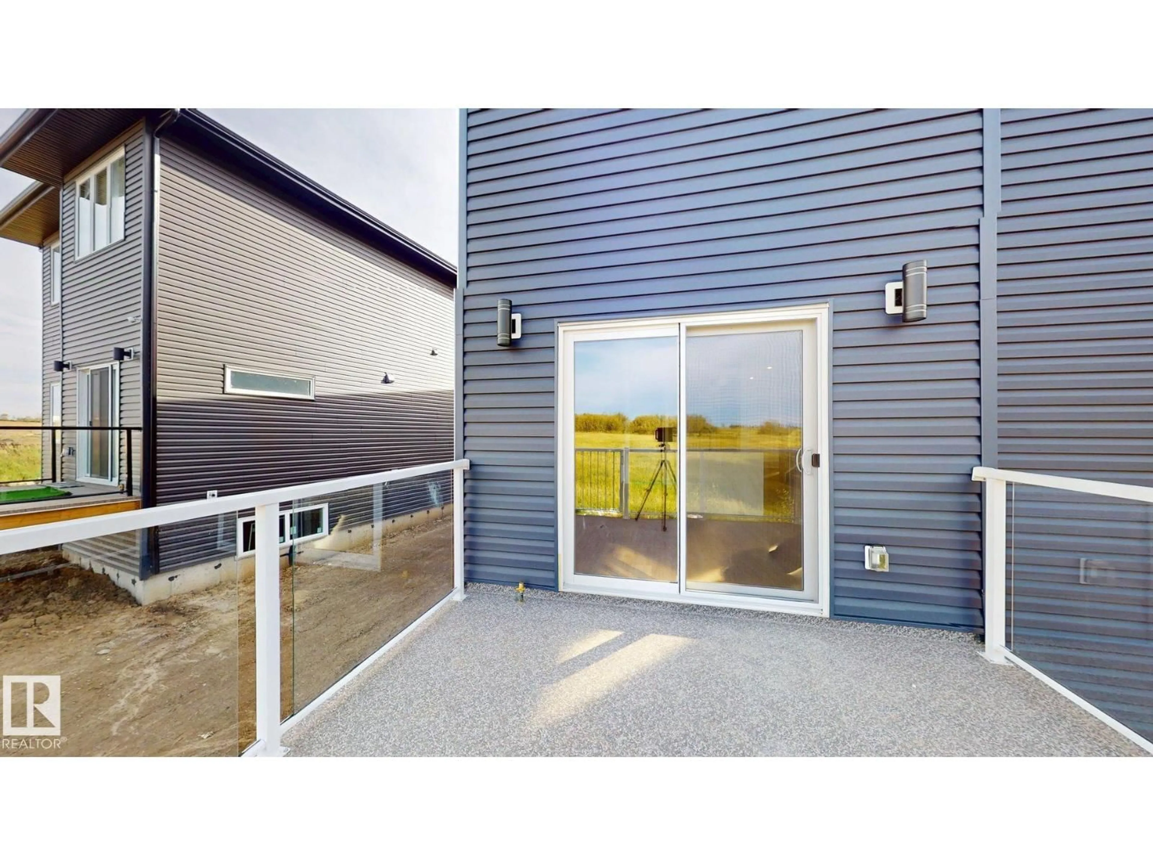Unknown for 4608 17 AV, Edmonton Alberta T6X1X2