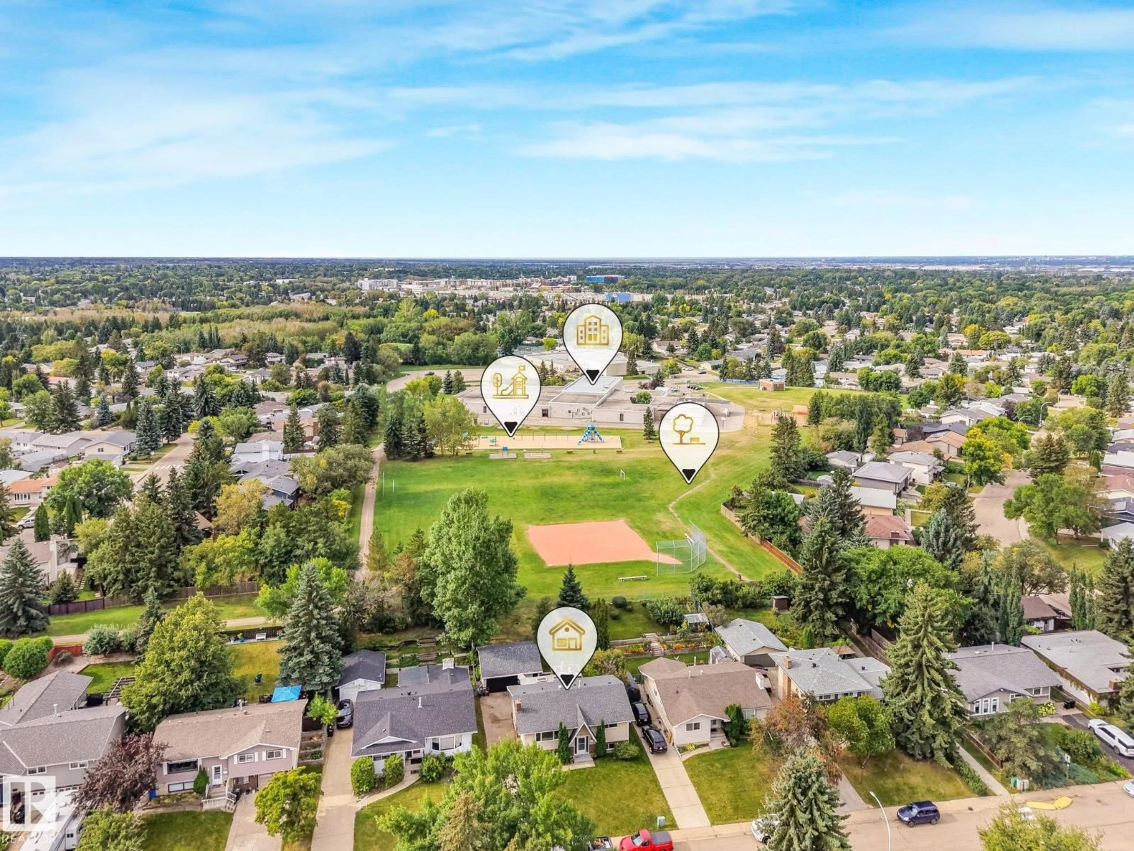 A pic from outside/outdoor area/front of a property/back of a property/a pic from drone, mountain view for 81 GLAMORGAN DR, Sherwood Park Alberta T8A2Y7