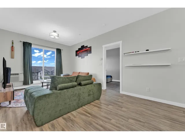 812 - 409 WELSH DR, Edmonton 5
