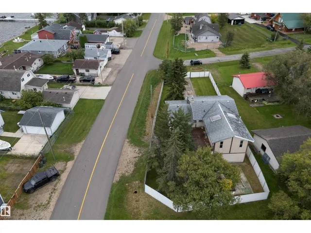 5039 64 ST, Rural Lac Ste. Anne County 5