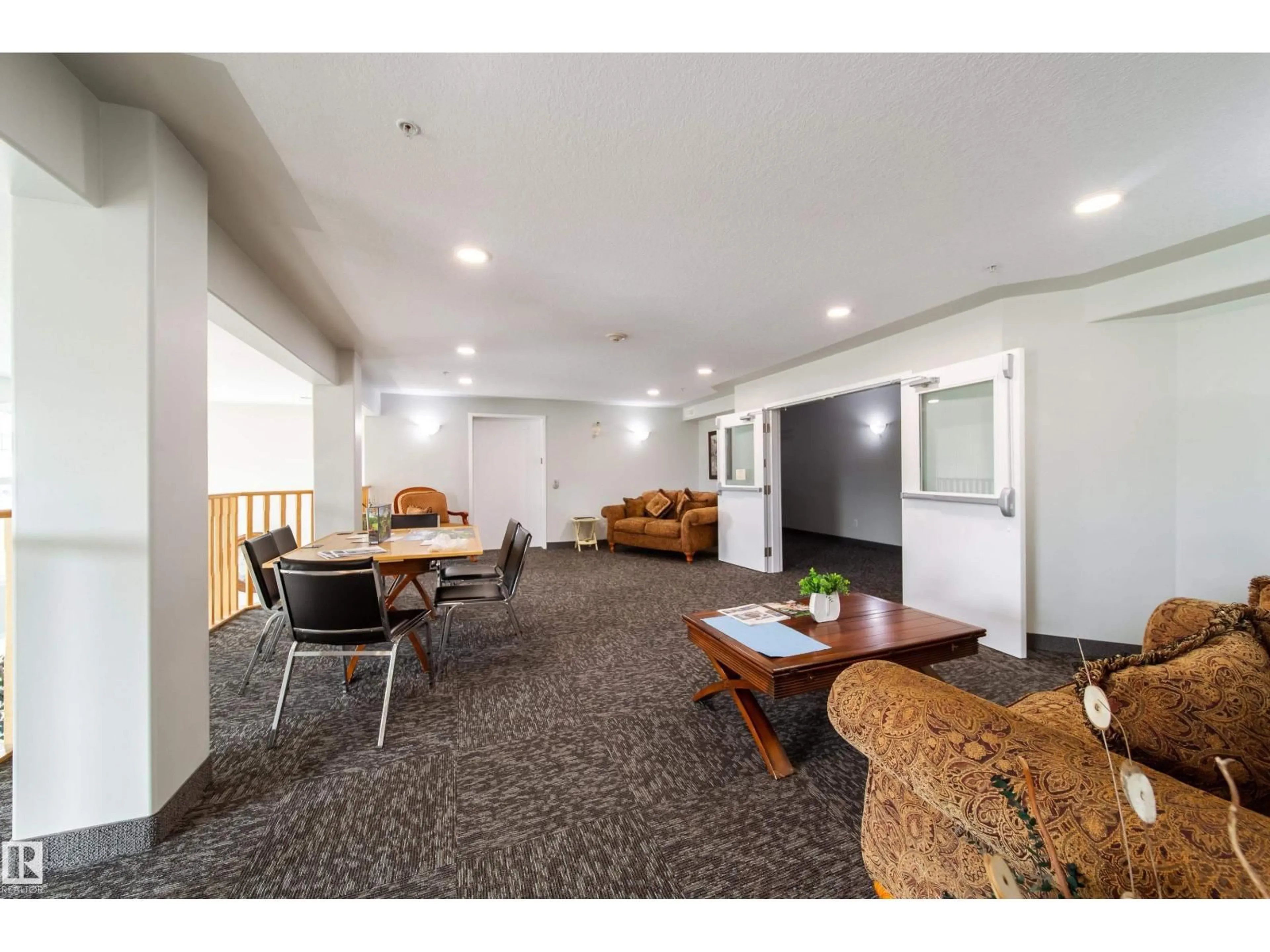 Lobby for 7801 - 415 GOLF COURSE RD, Stony Plain Alberta T7Z0C7