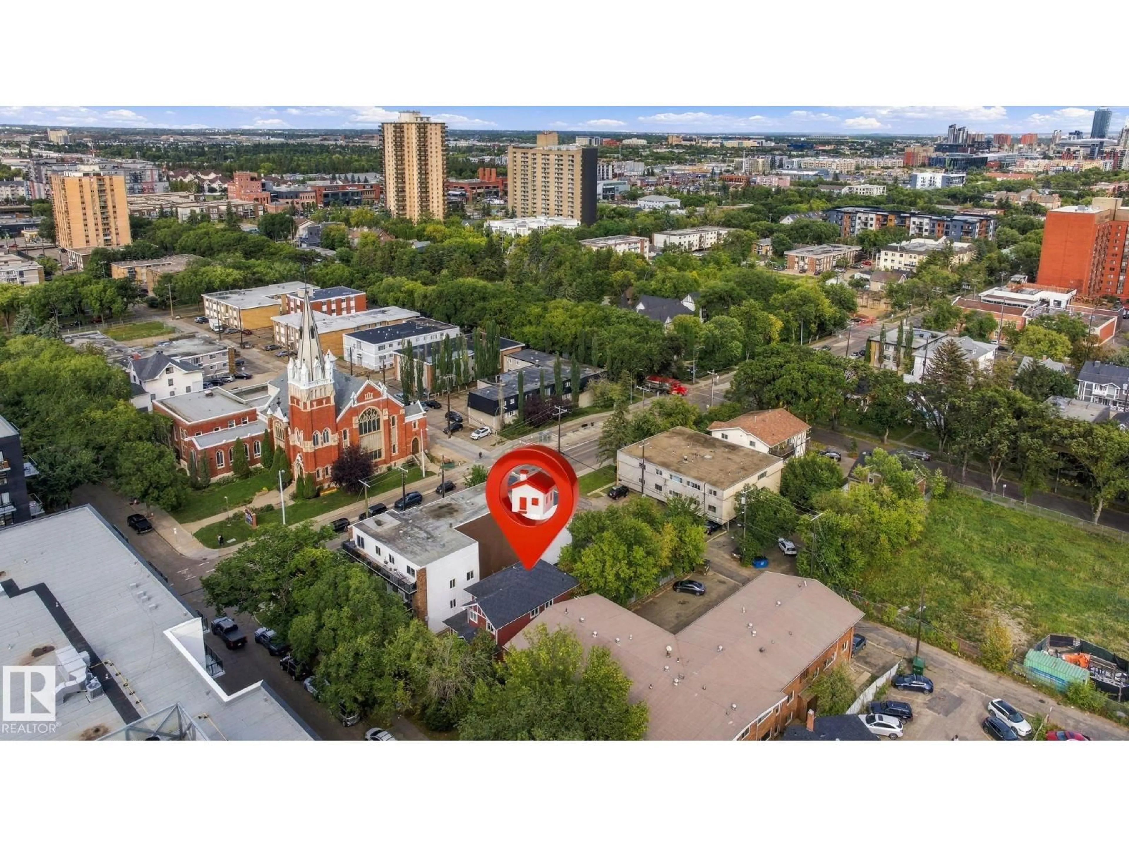 A pic from outside/outdoor area/front of a property/back of a property/a pic from drone, city buildings view from balcony for NW - 10143 123 ST, Edmonton Alberta T5N1N1