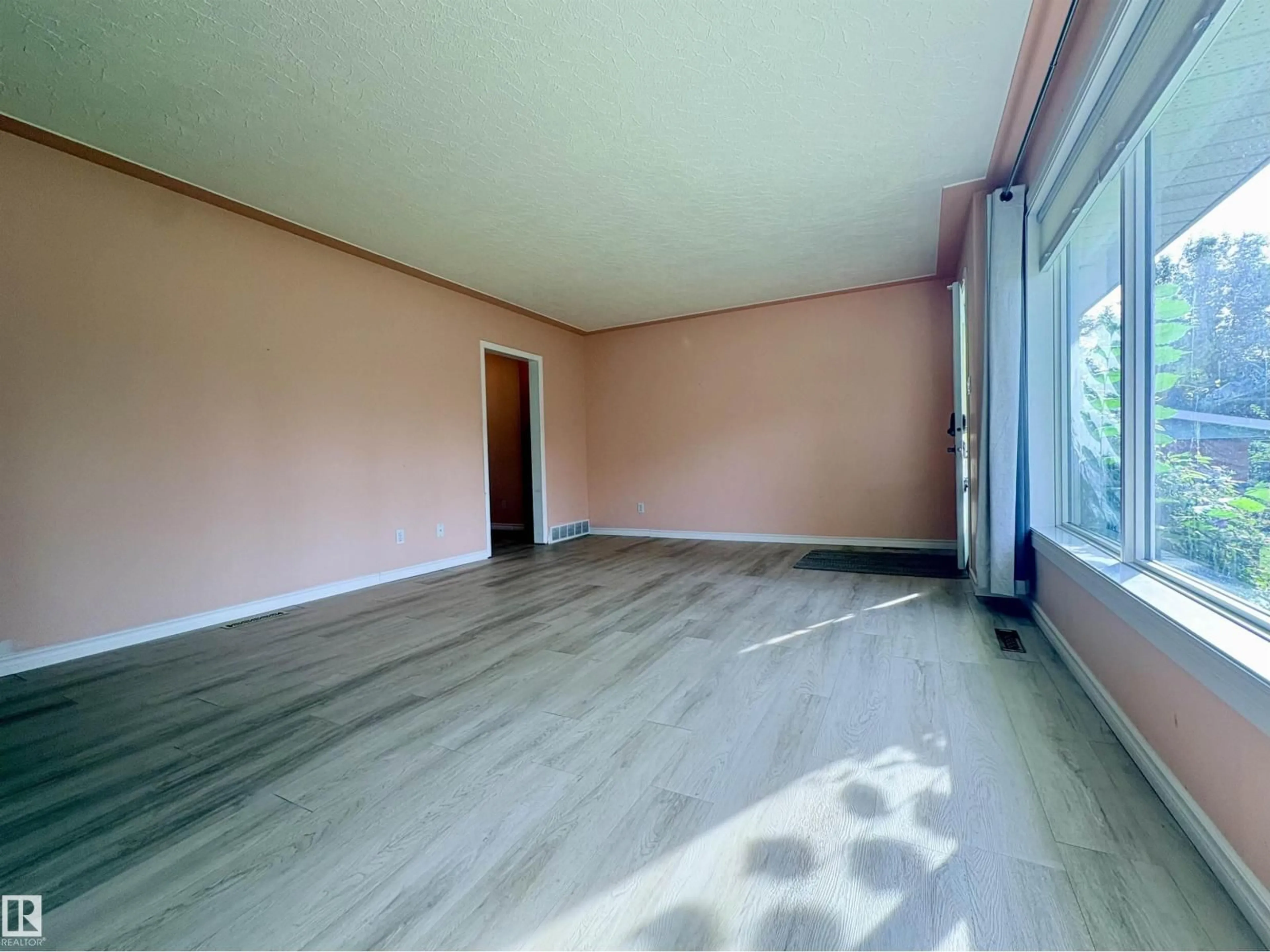 A pic of a room for 3834 110 AV, Edmonton Alberta T5W0H7