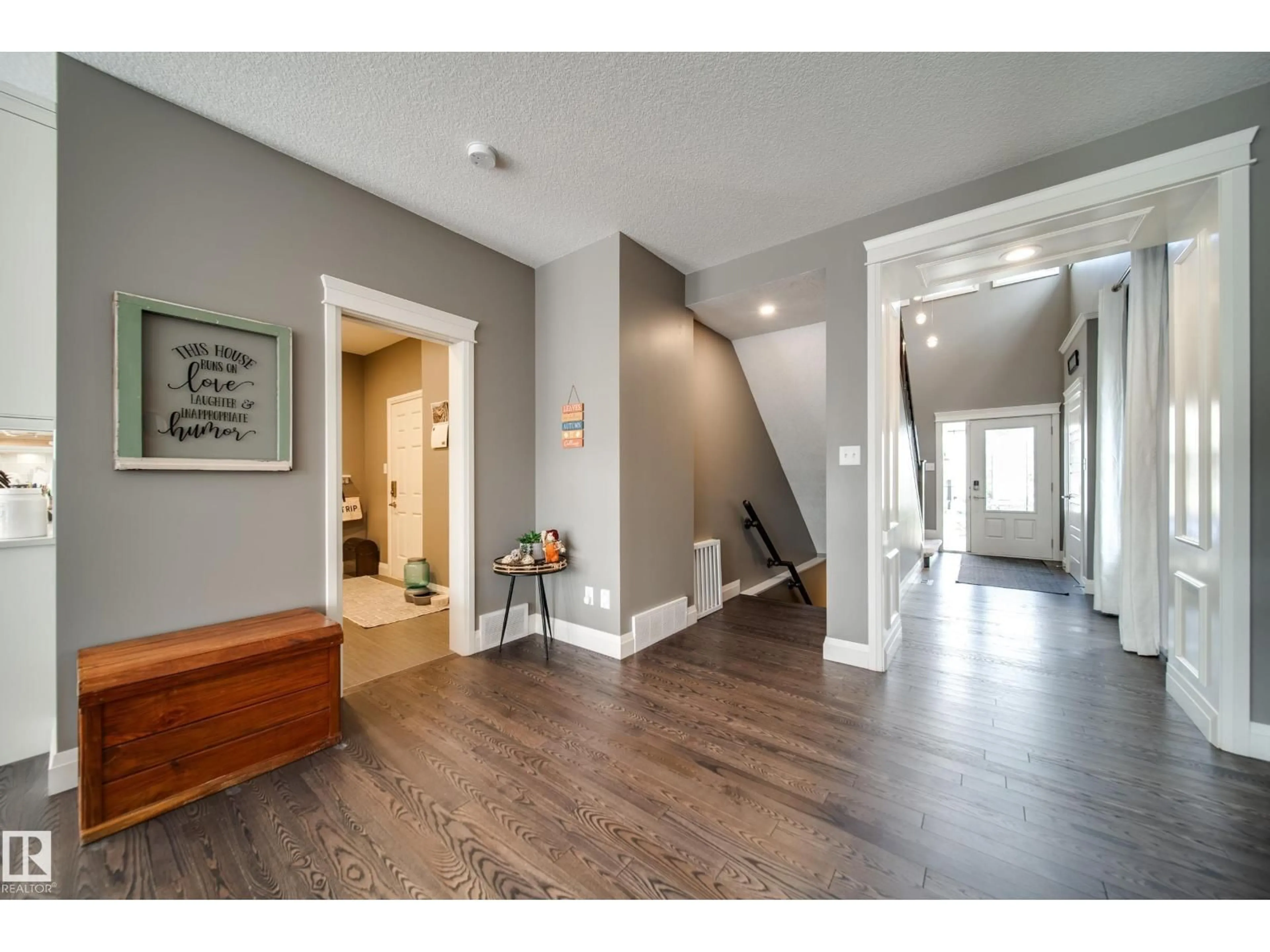 Indoor entryway for SW - 17707 9A AV, Edmonton Alberta T6W3K1