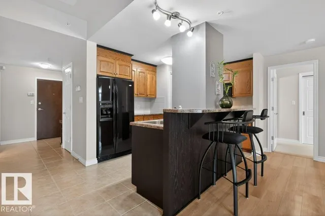 #408 - 9020 JASPER AV, Edmonton 5