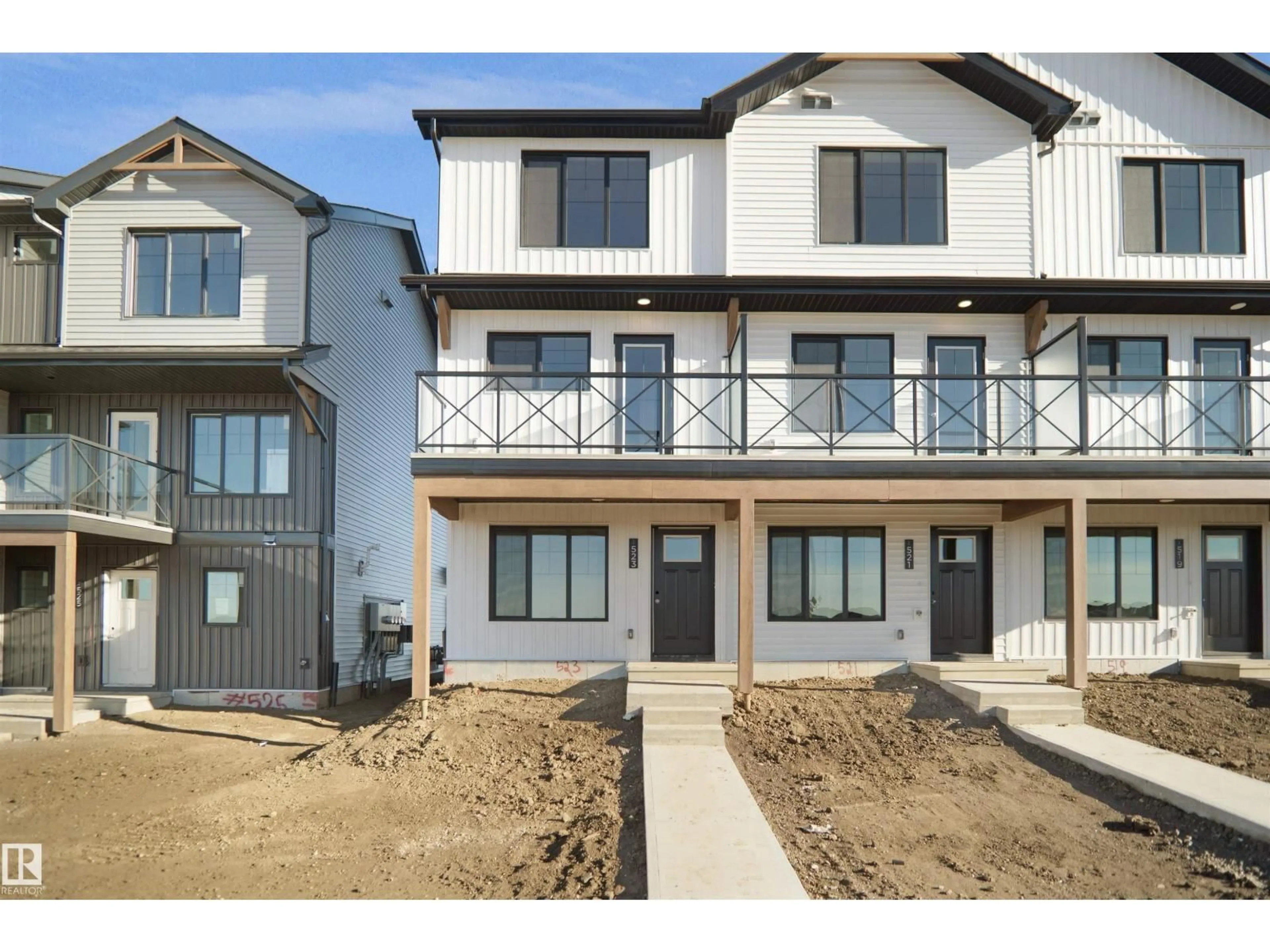 Unknown for 2040 MARQUIS WY, Edmonton Alberta T5Y4E7