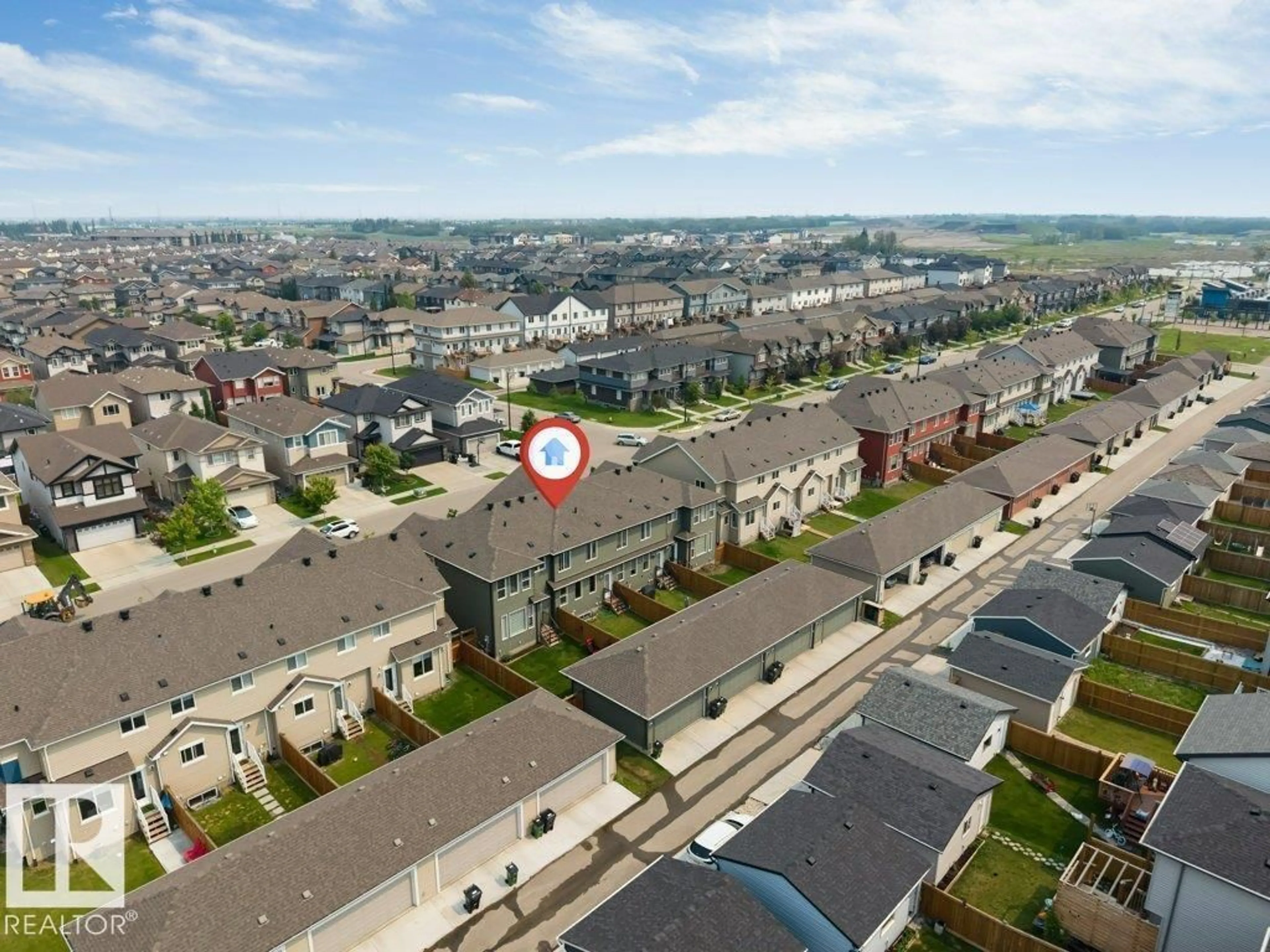 A pic from outside/outdoor area/front of a property/back of a property/a pic from drone, city buildings view from balcony for 5315 22 AV, Edmonton Alberta T6X2H8