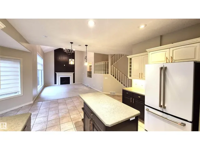 125 COLONIALE WY, Beaumont 5