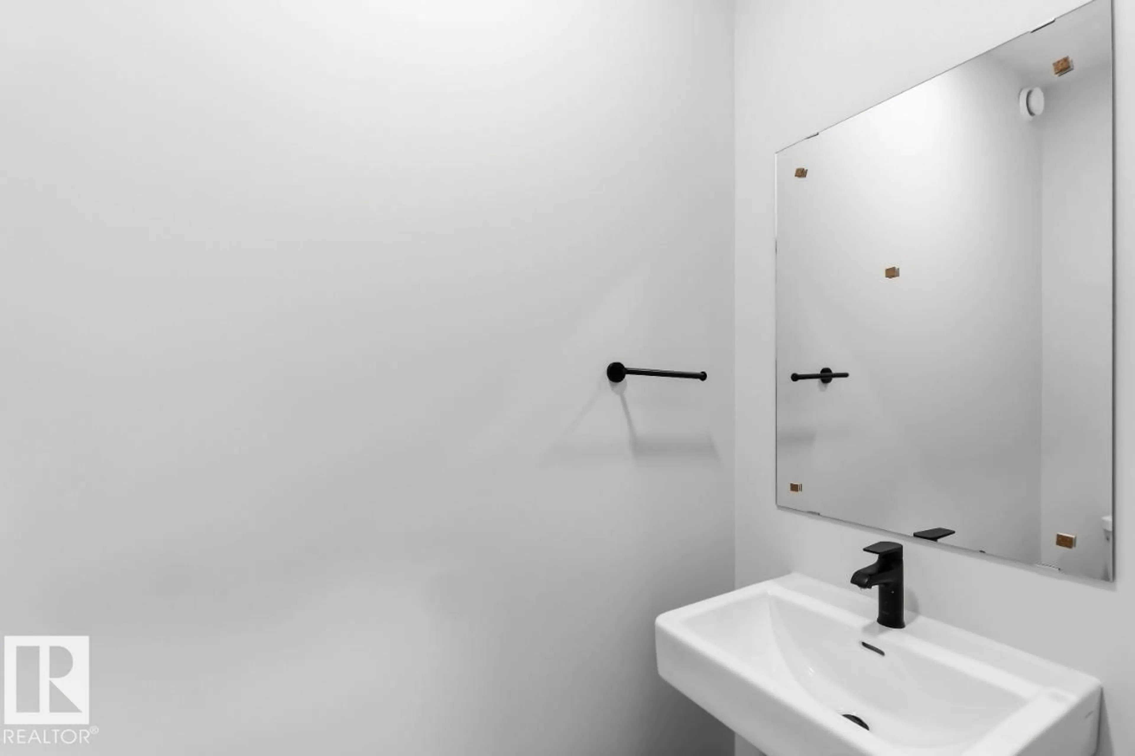 Standard bathroom, floor is not visible for 5517 69 ST, Beaumont Alberta T4X2Z7