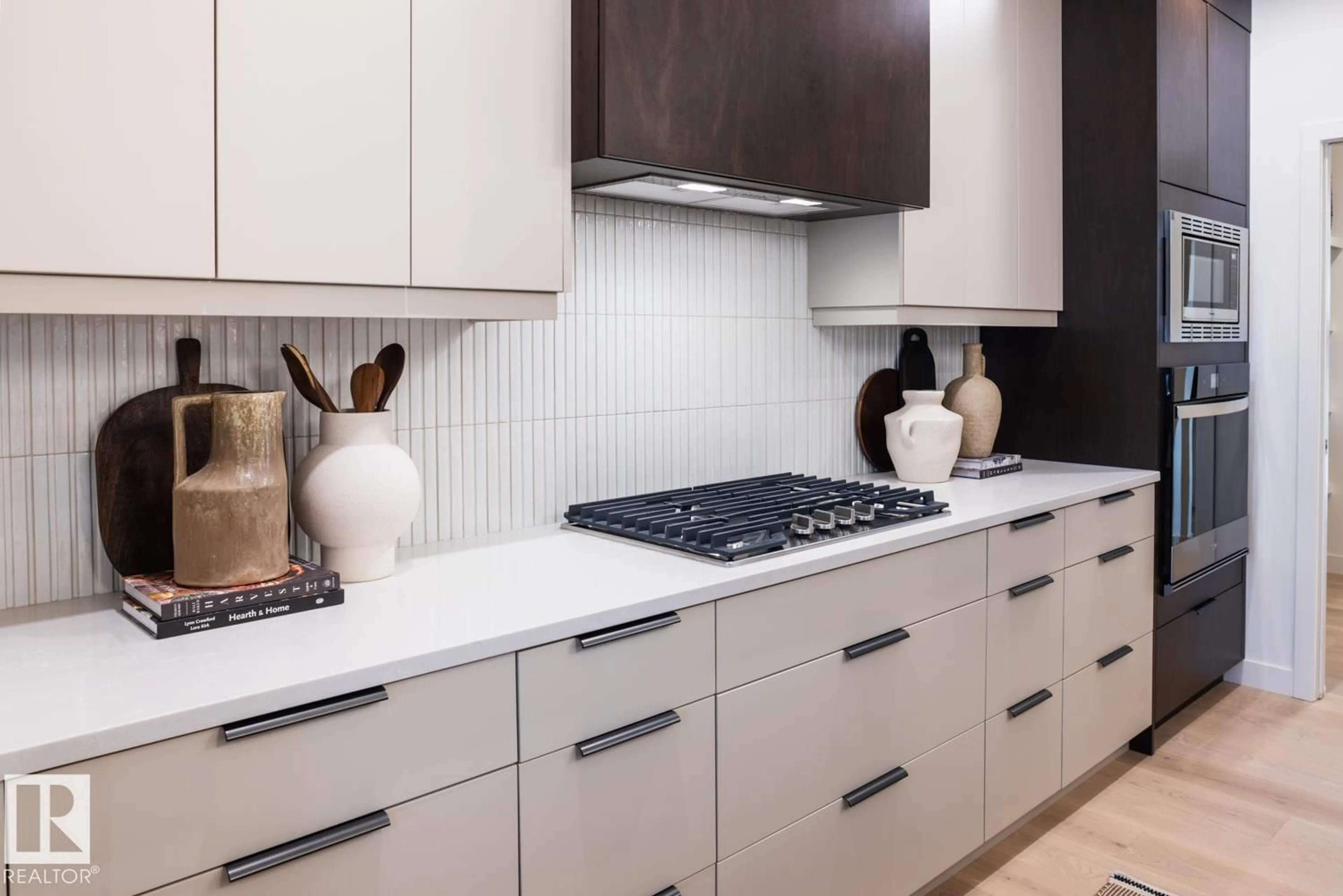 Contemporary kitchen, ceramic/tile floor for SW - 3416 126 ST, Edmonton Alberta T6W5Z8