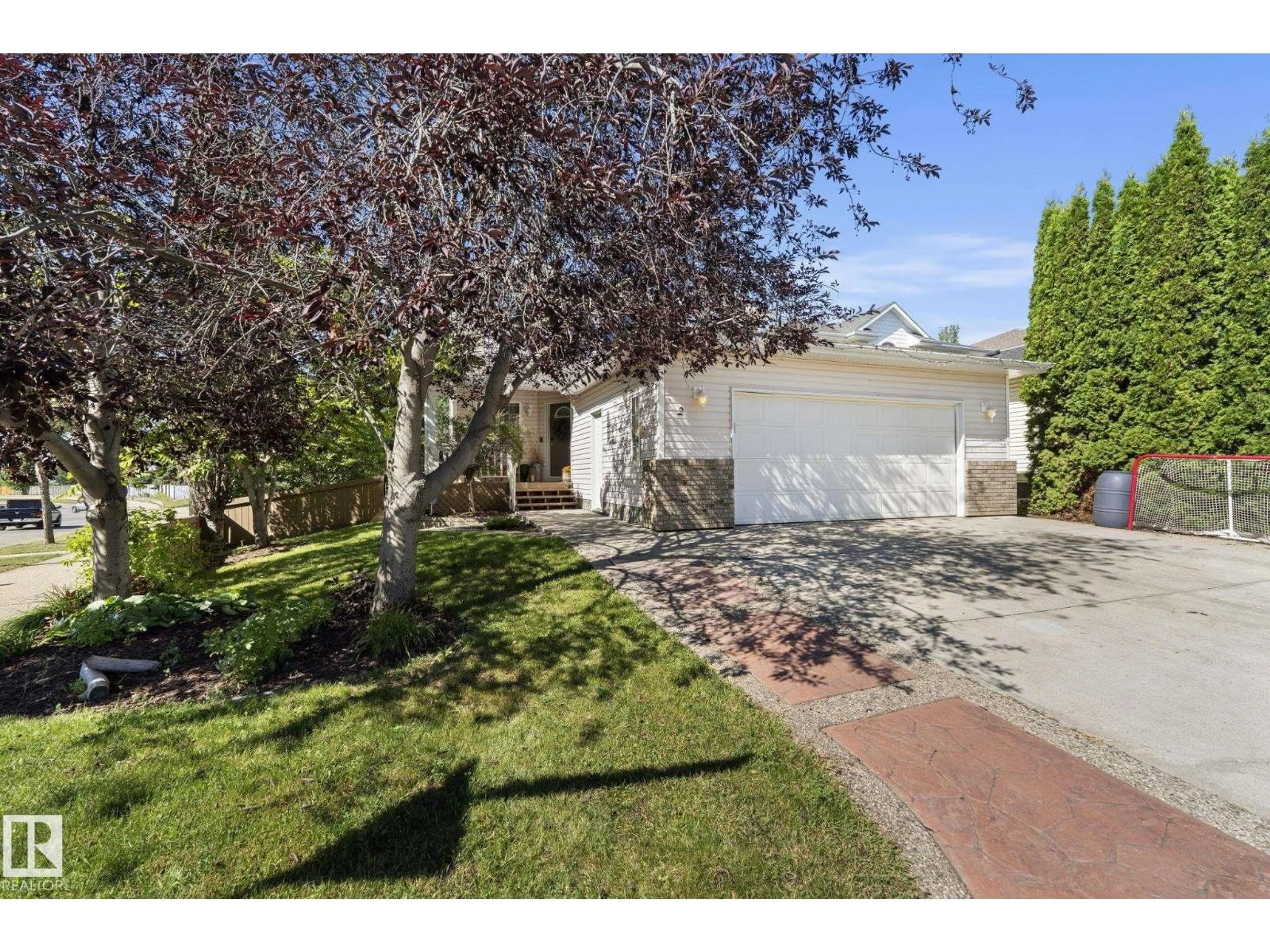 A pic from outside/outdoor area/front of a property/back of a property/a pic from drone, street for 2 WESTWOOD WD, Fort Saskatchewan Alberta T8L4J3